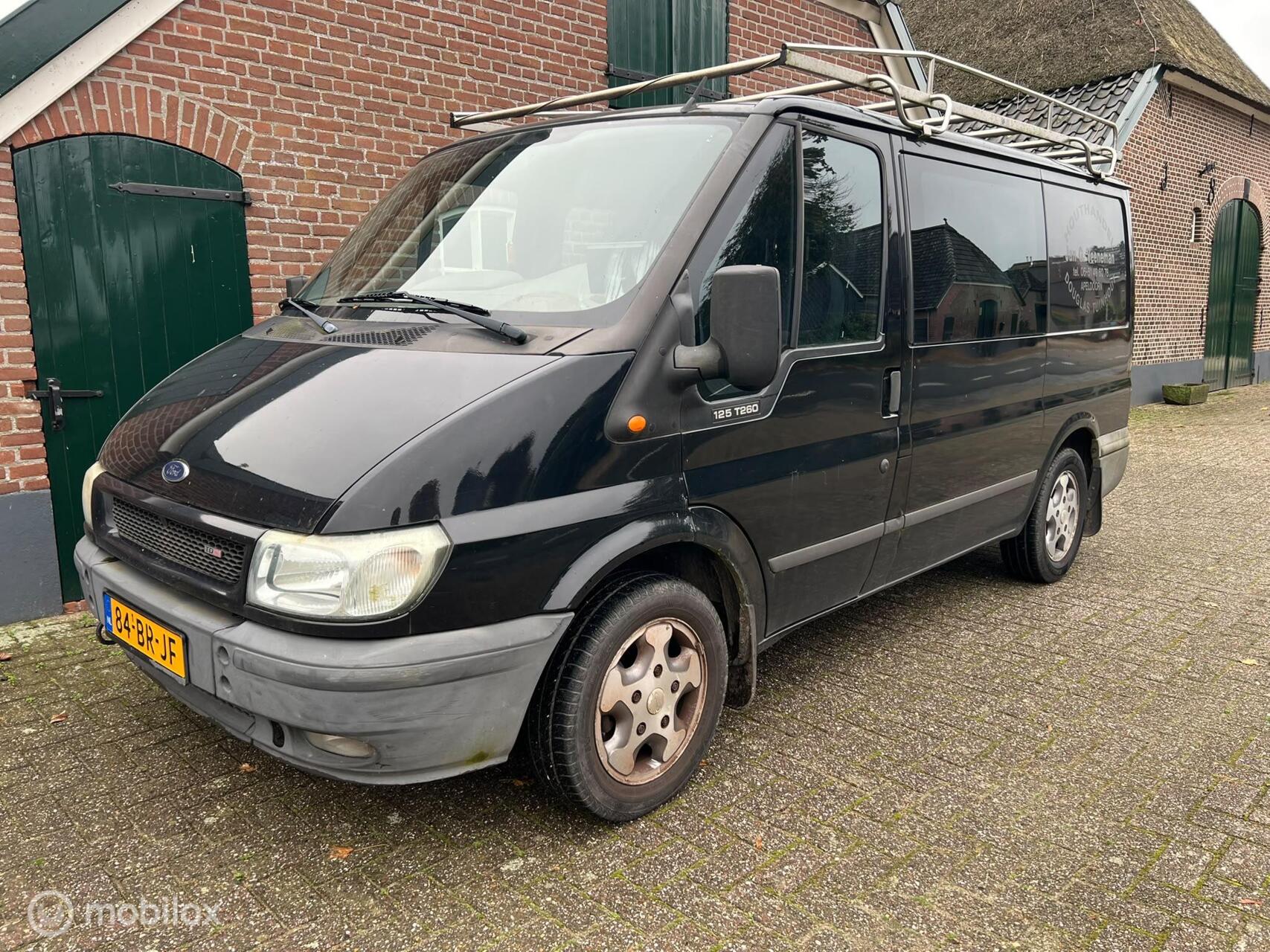 Foto van Ford Transit 260s FD DC 125 LR 4,54