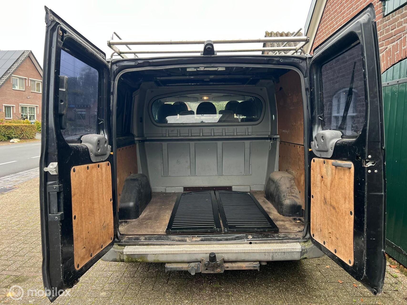 Foto van Ford Transit 260s FD DC 125 LR 4,54