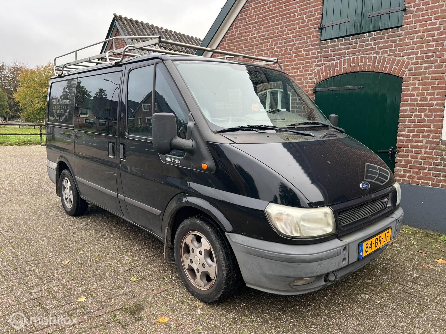 Foto van Ford Transit 260s FD DC 125 LR 4,54