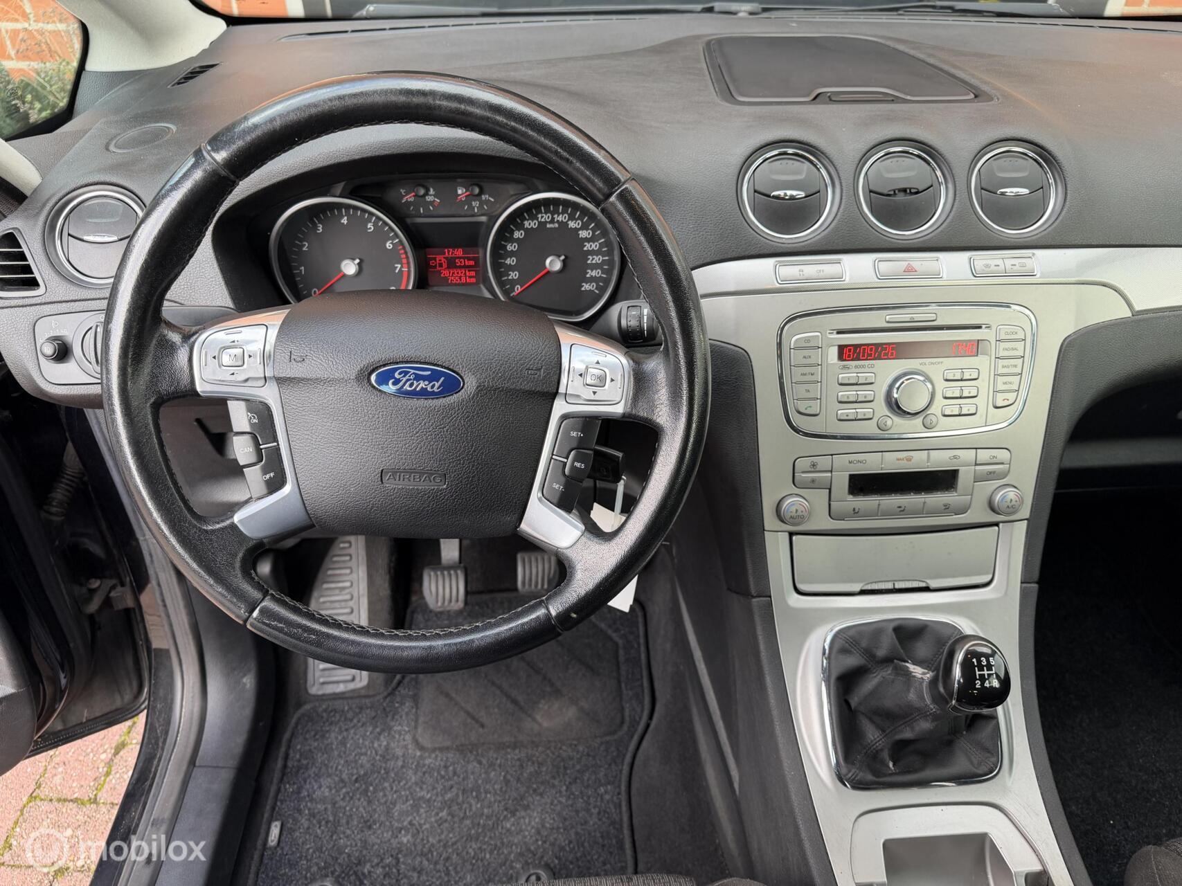 Foto van Ford S-max