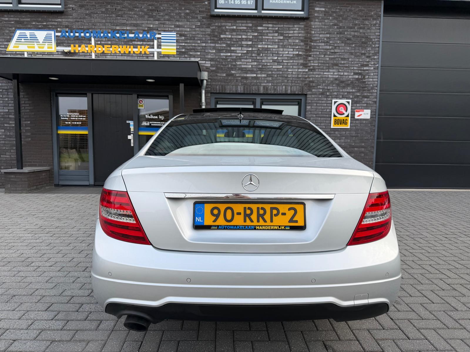 Foto van Mercedes-Benz C 180