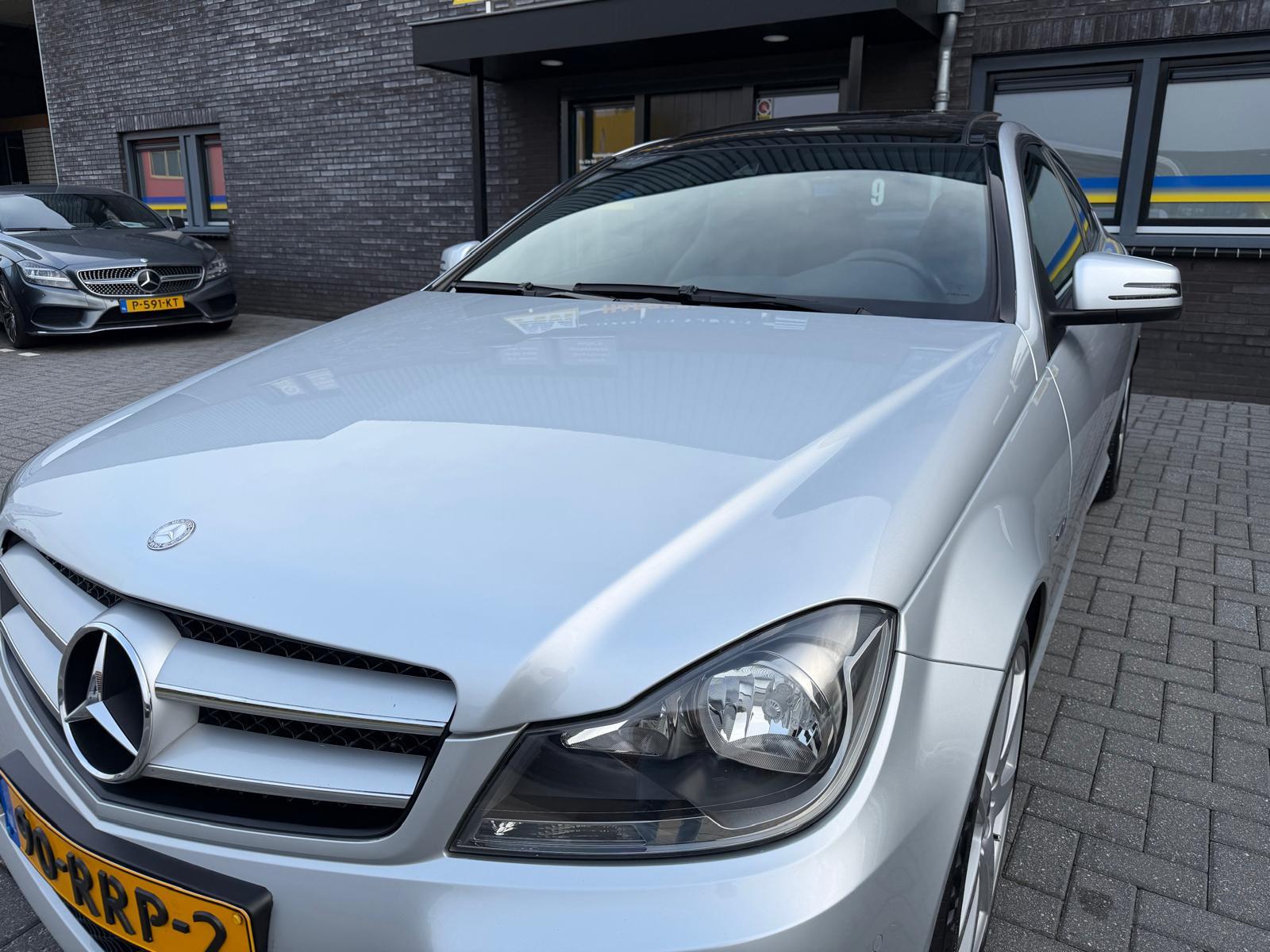 Foto van Mercedes-Benz C 180
