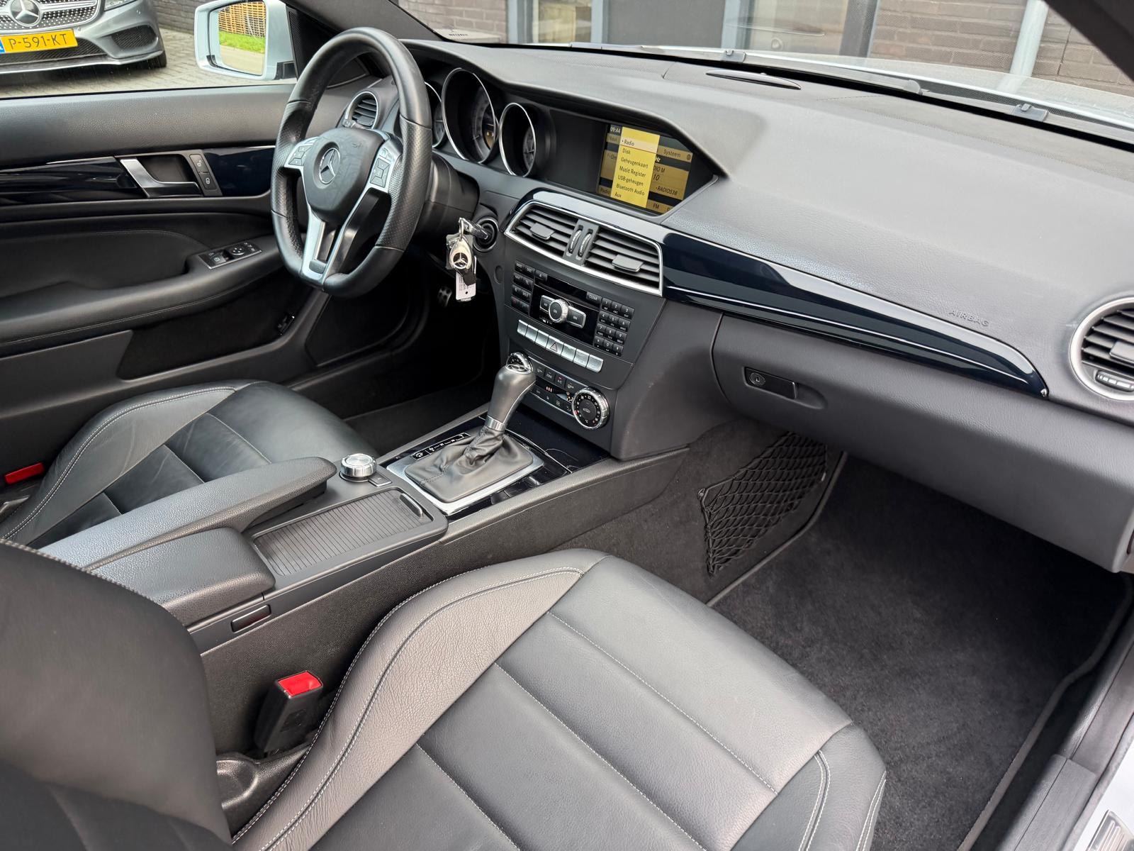 Foto van Mercedes-Benz C 180
