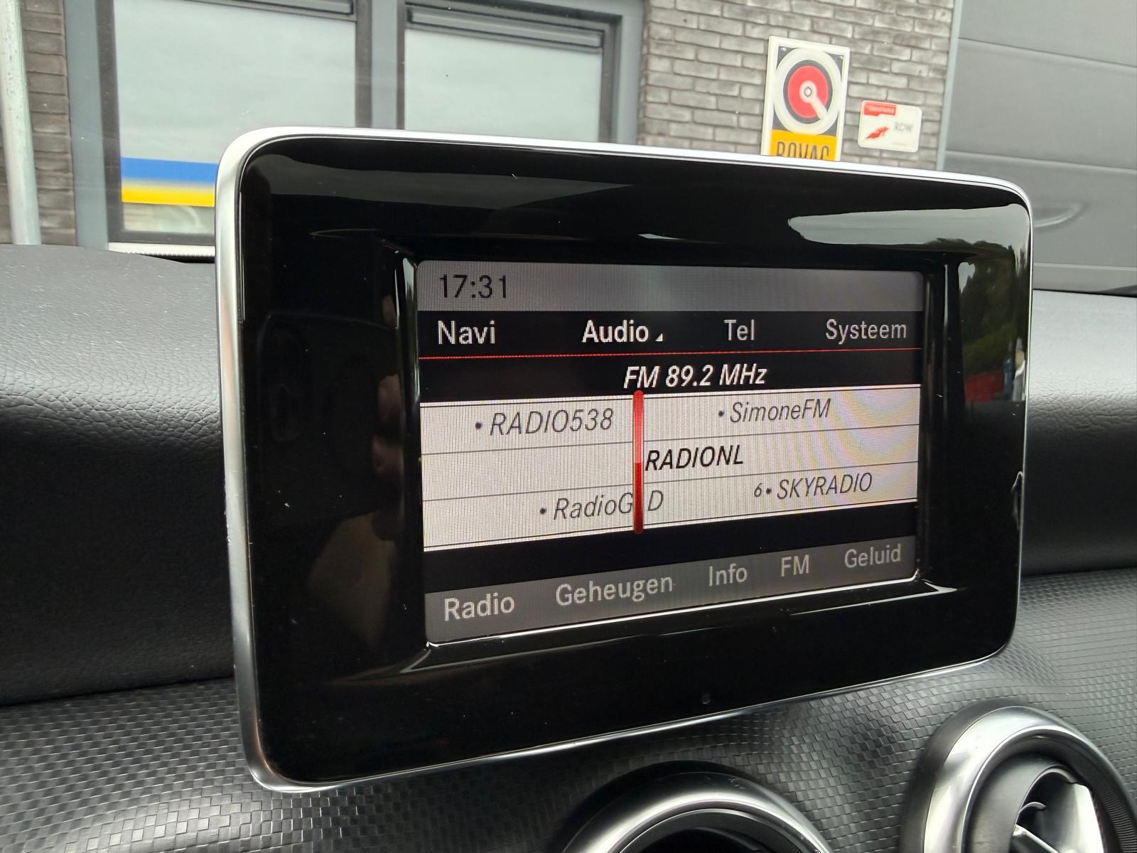 Foto van Mercedes-Benz A 180