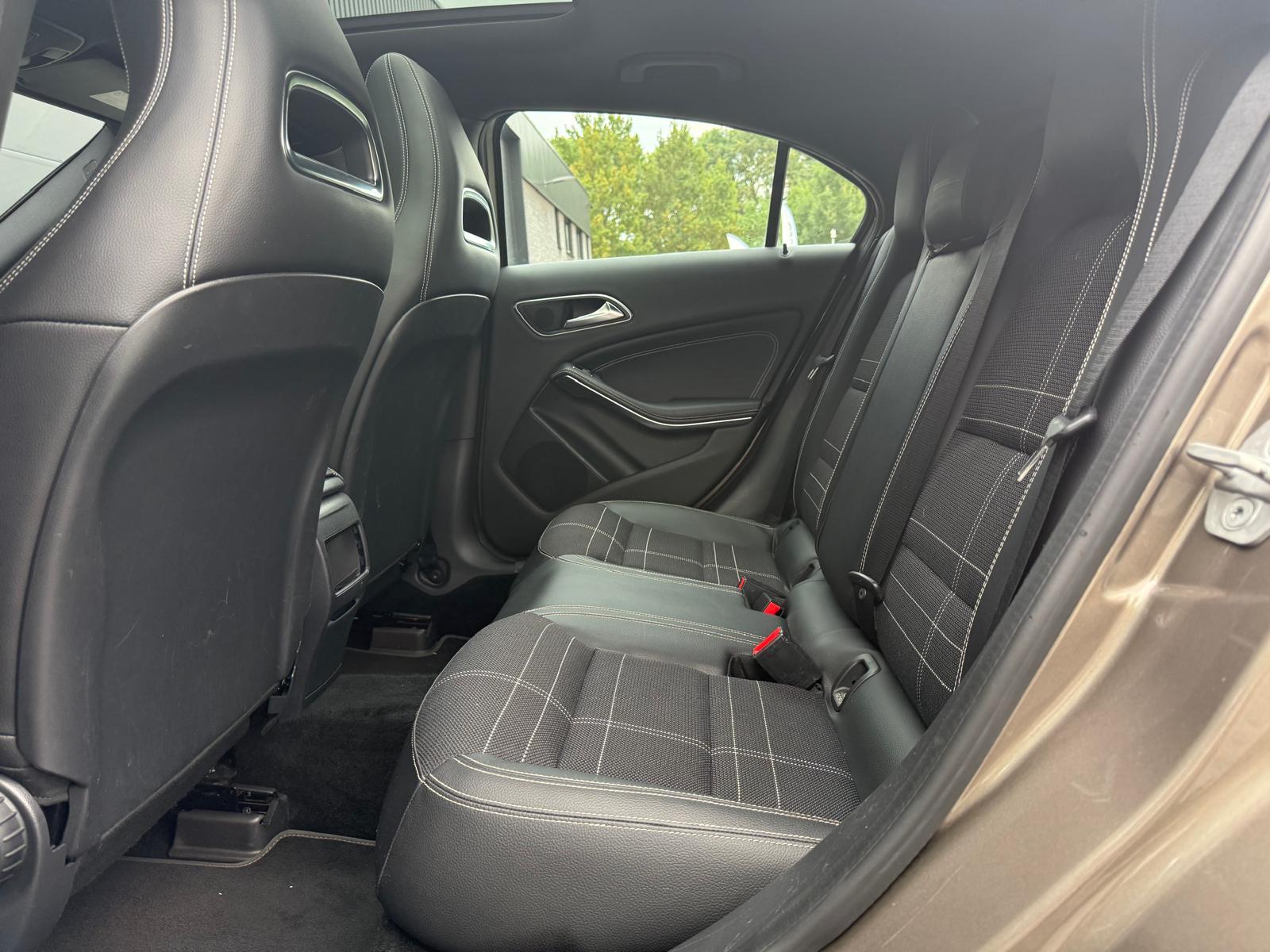 Foto van Mercedes-Benz A 180