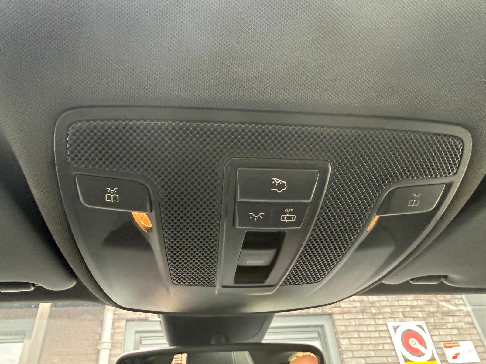 Foto van Mercedes-Benz A 180