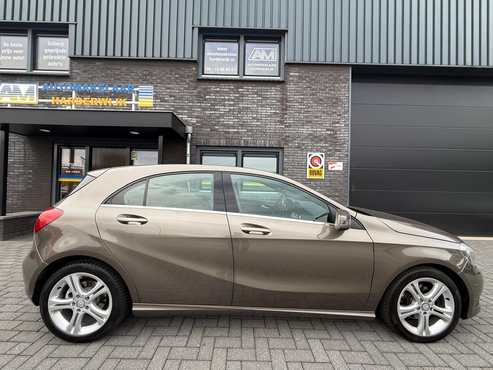 Foto van Mercedes-Benz A 180