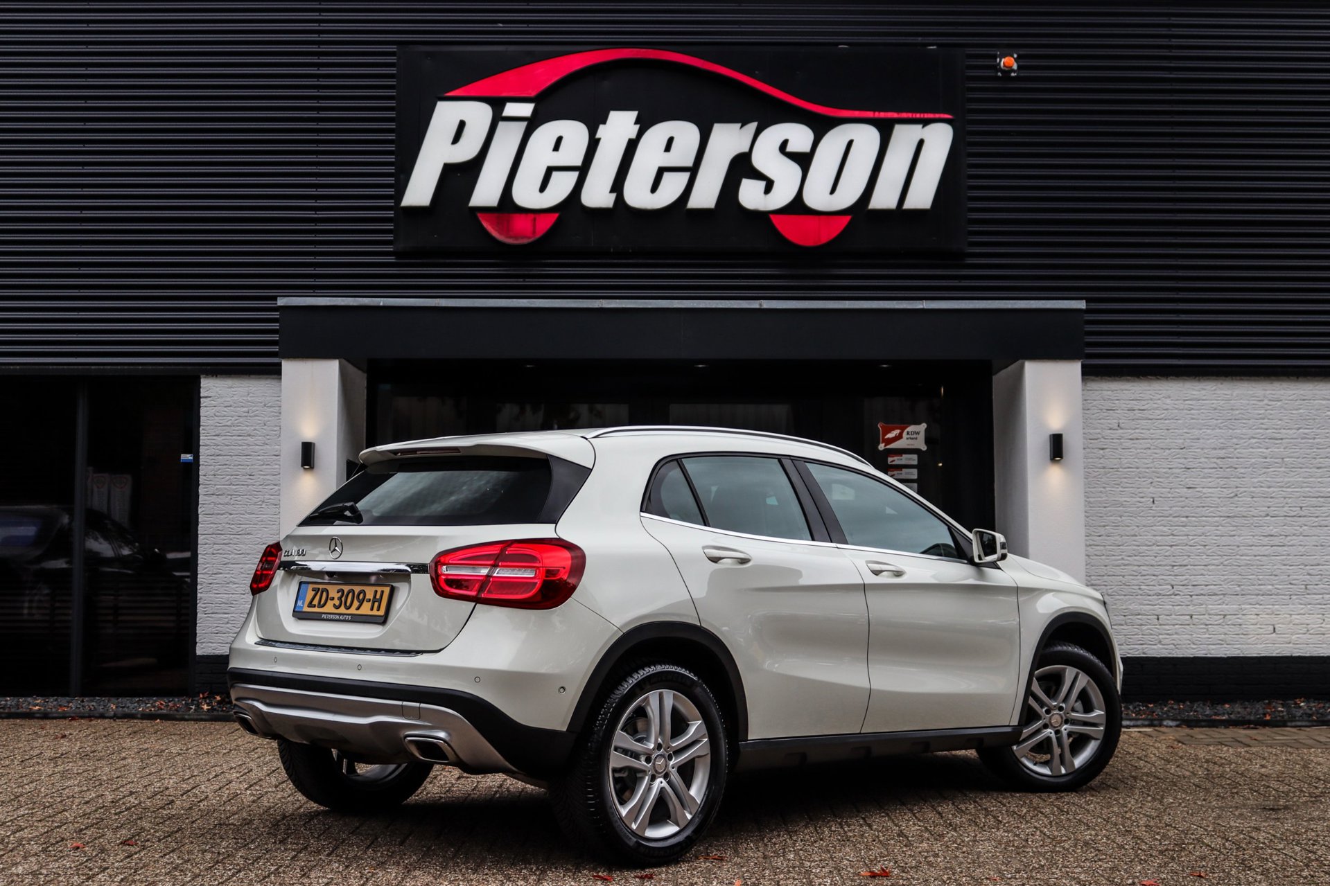 Foto van Mercedes-Benz Gla 180