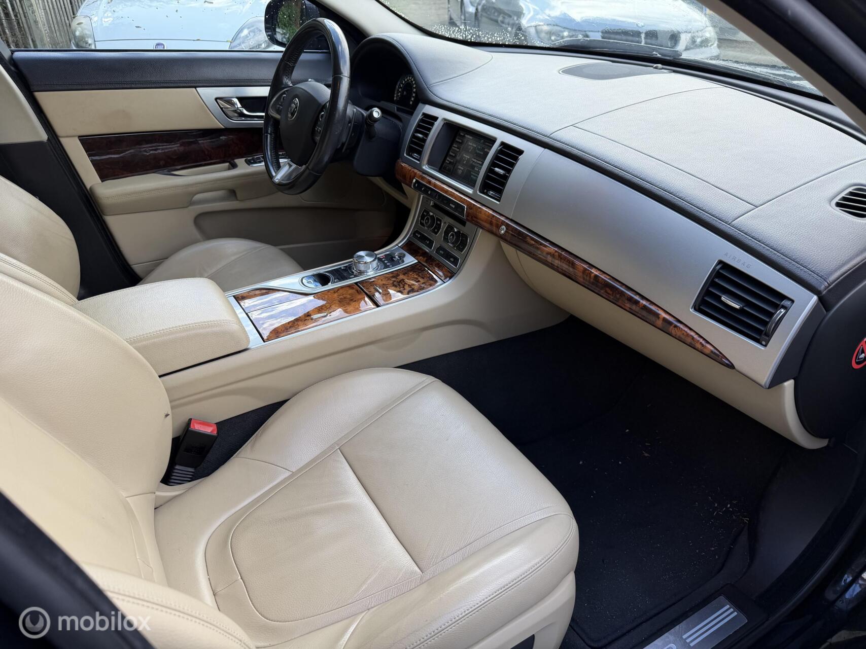 Foto van Jaguar Jaguar XF