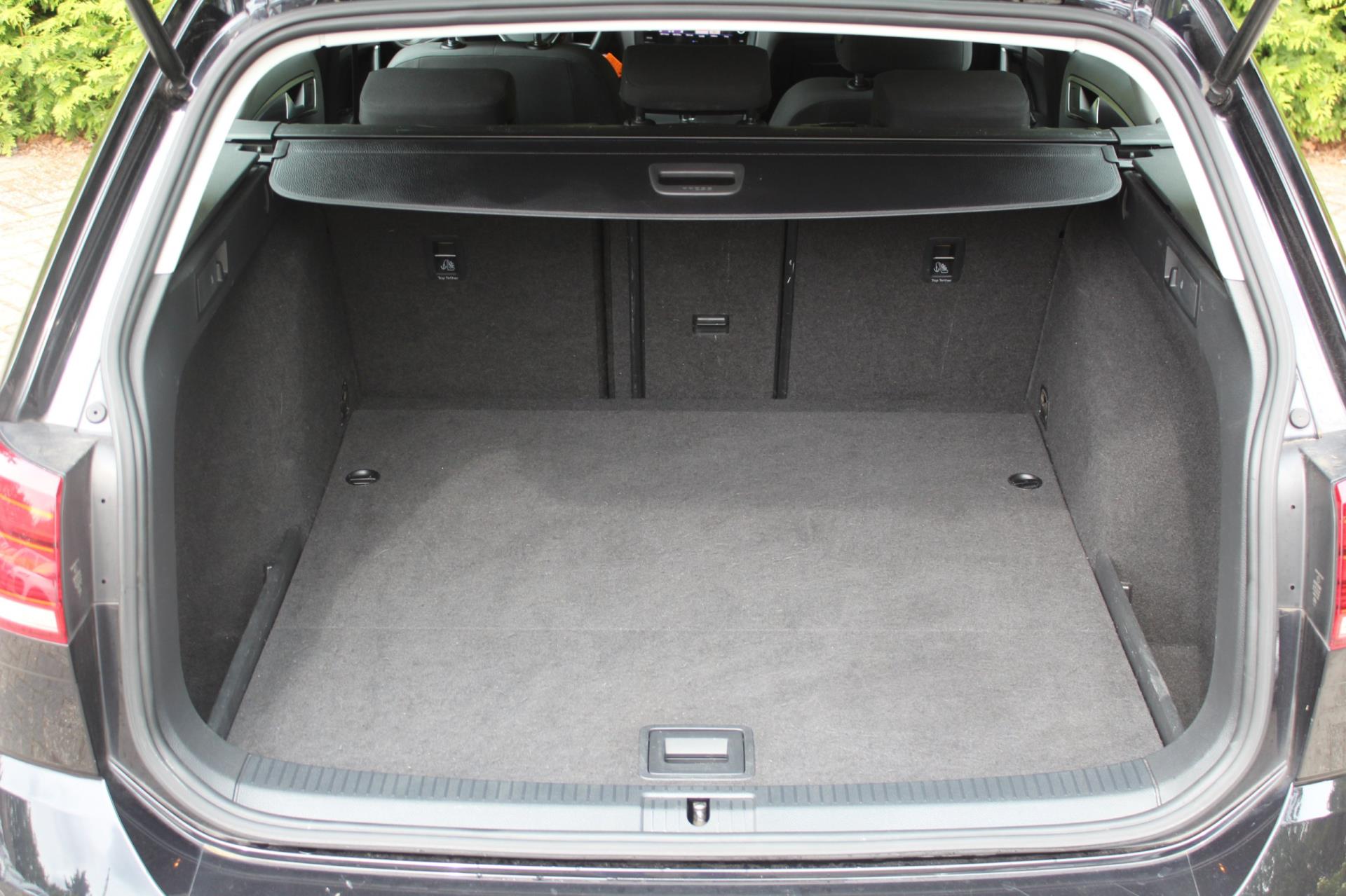 Foto van Volkswagen Golf Variant
