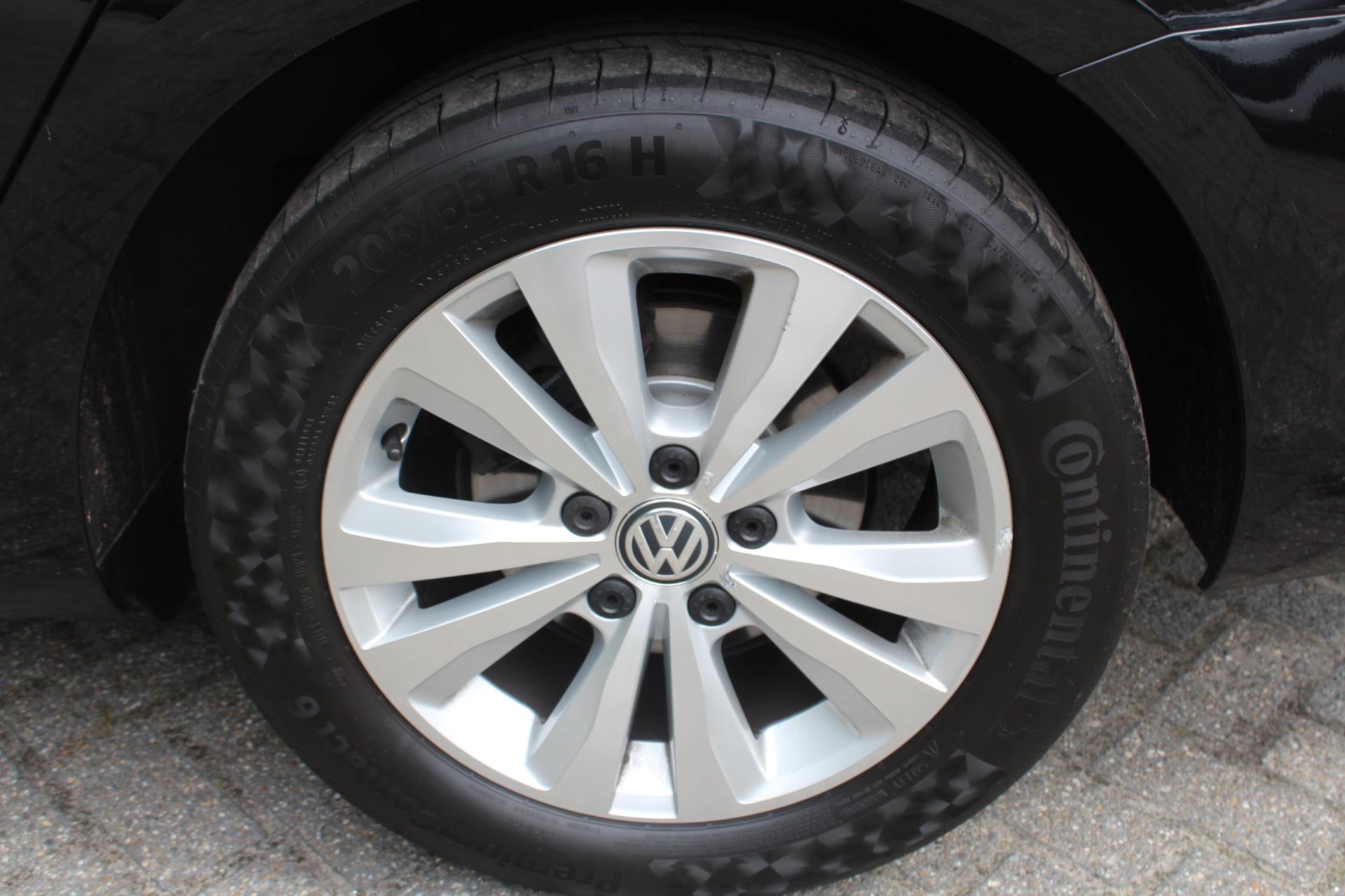 Foto van Volkswagen Golf Variant