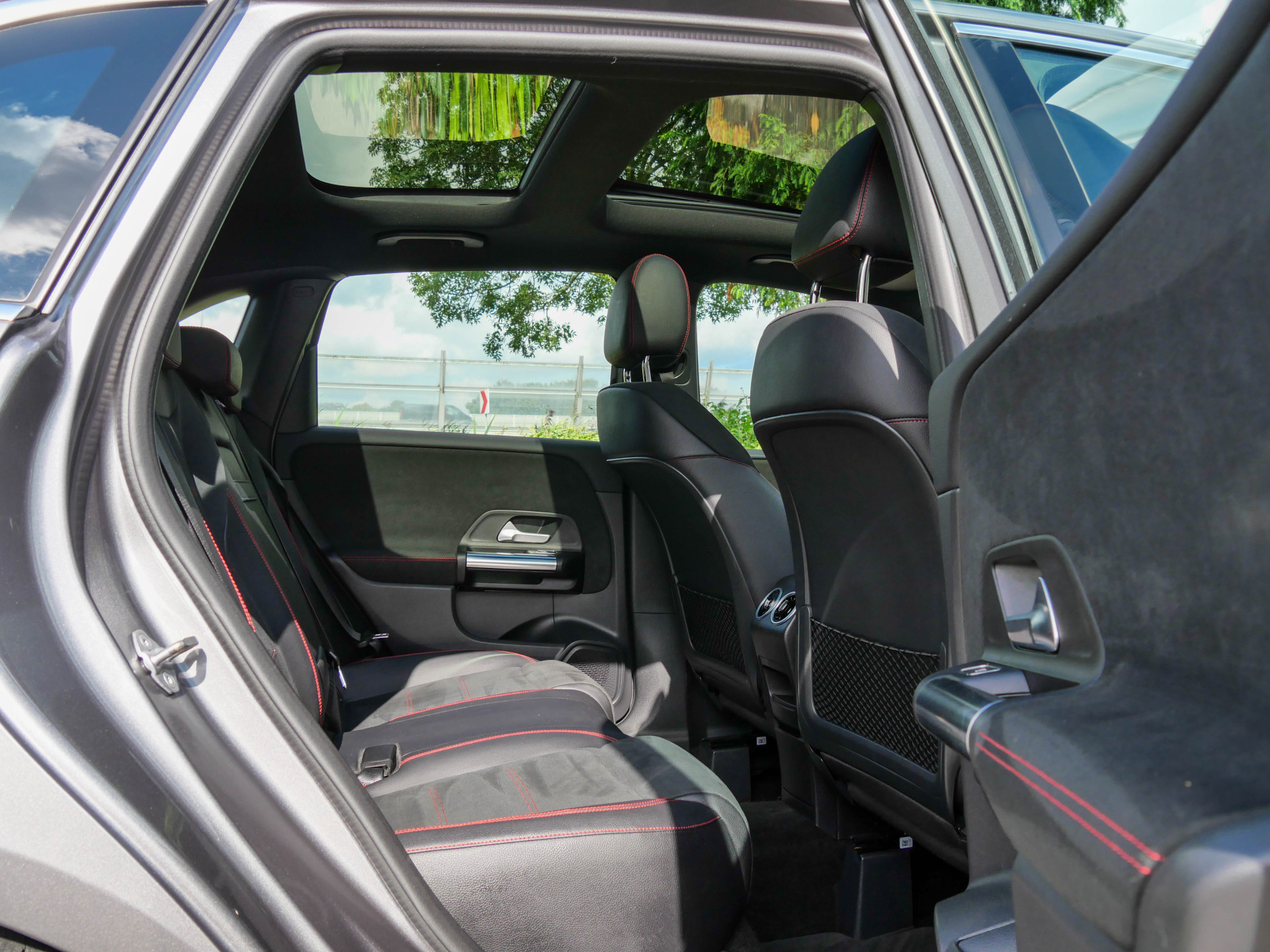 Foto van Mercedes-Benz B-klasse