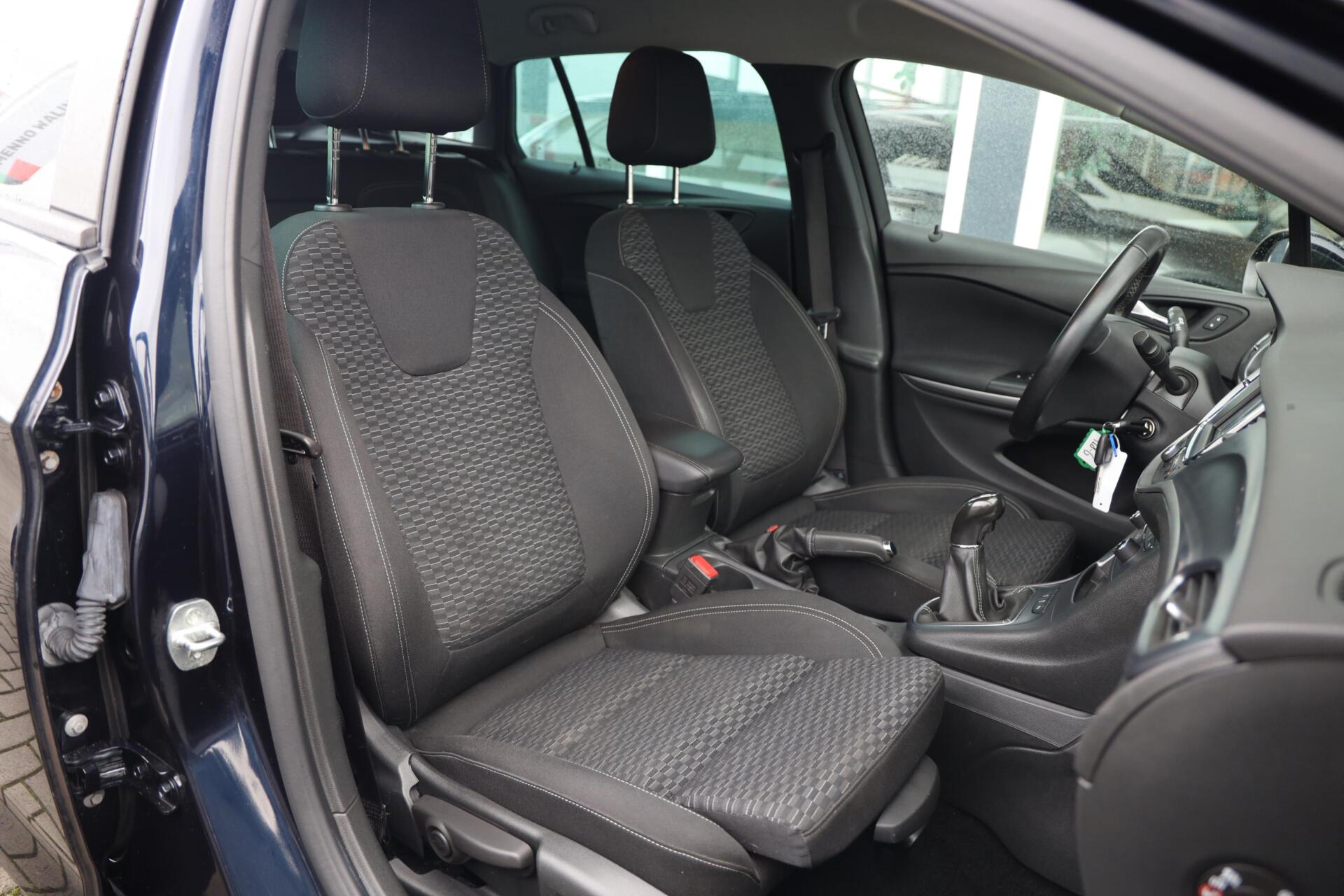 Foto van Opel Astra Sports Tourer