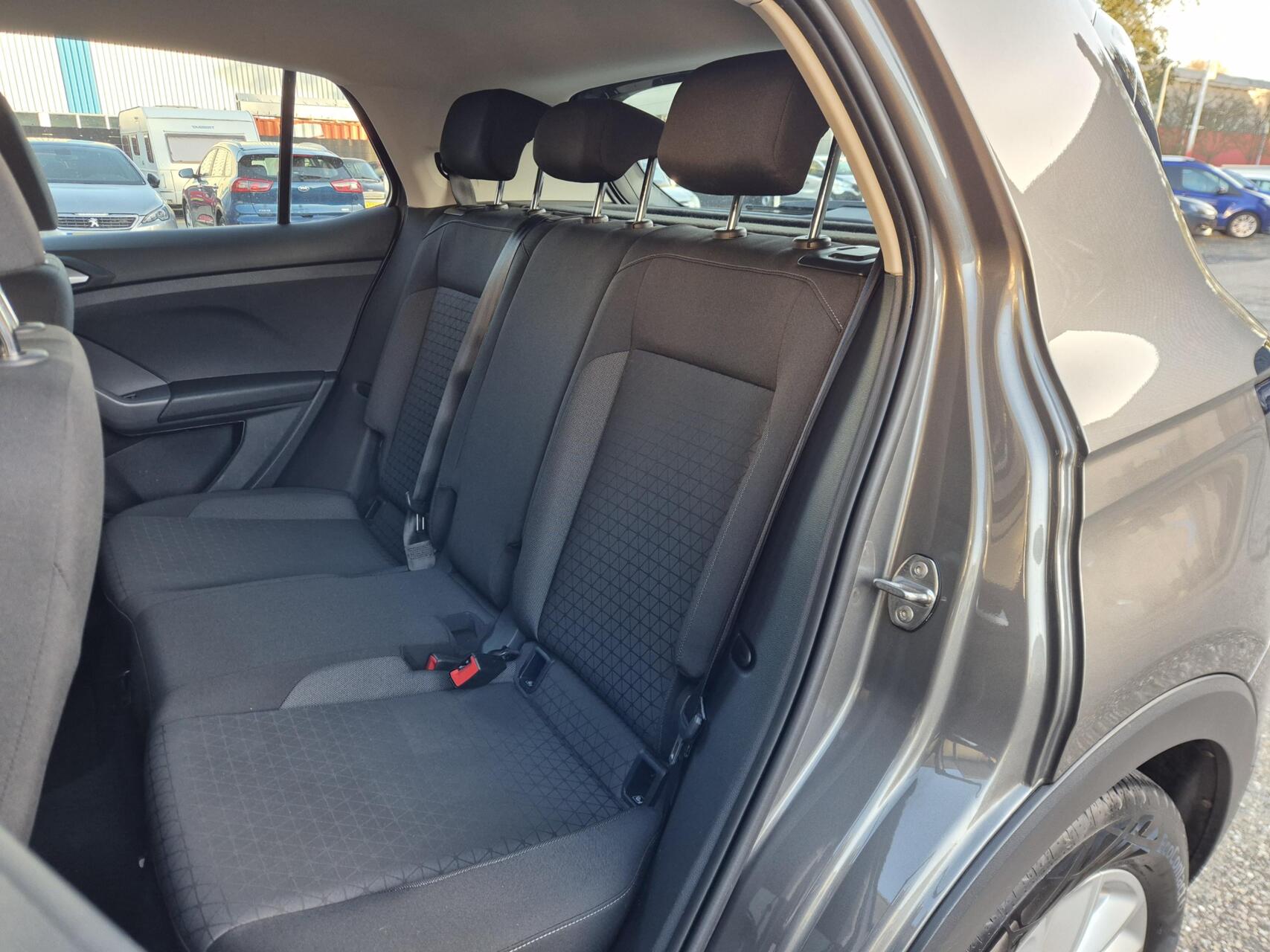 Foto van Volkswagen T-cross