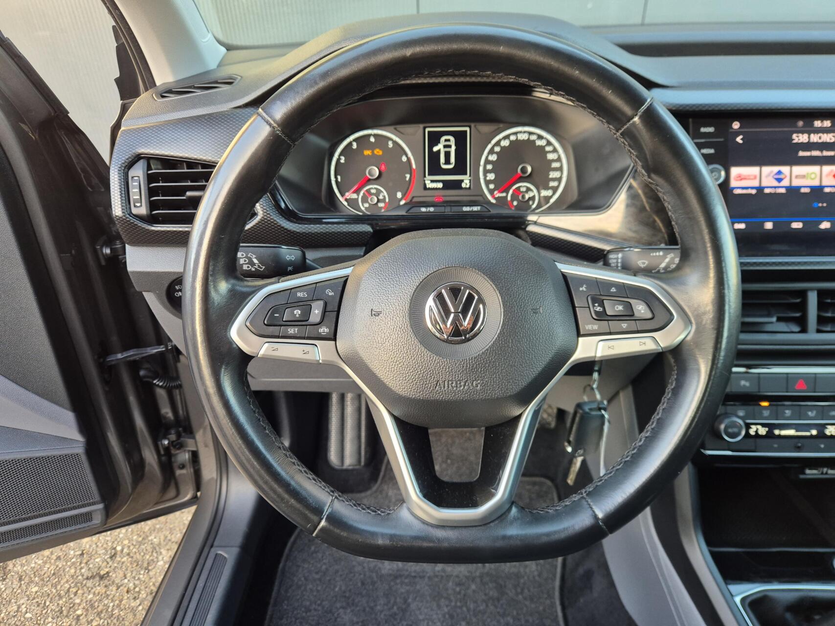 Foto van Volkswagen T-cross