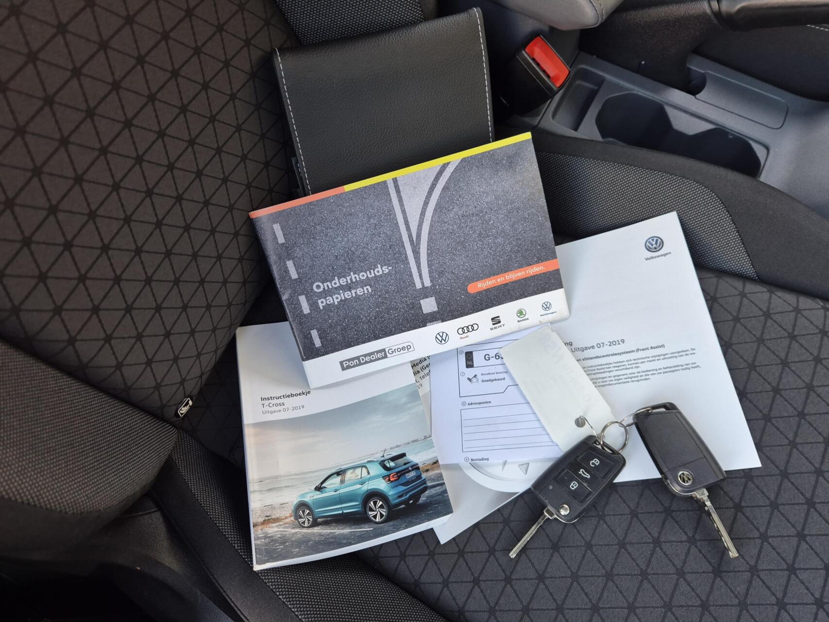 Foto van Volkswagen T-cross