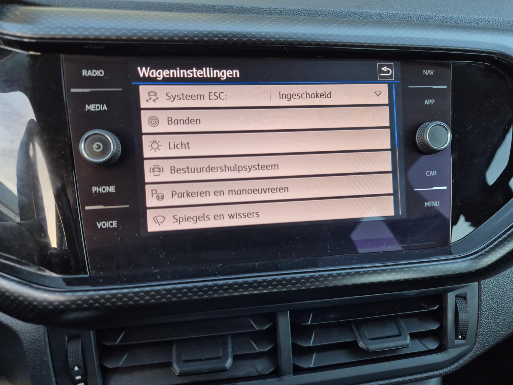 Foto van Volkswagen T-cross