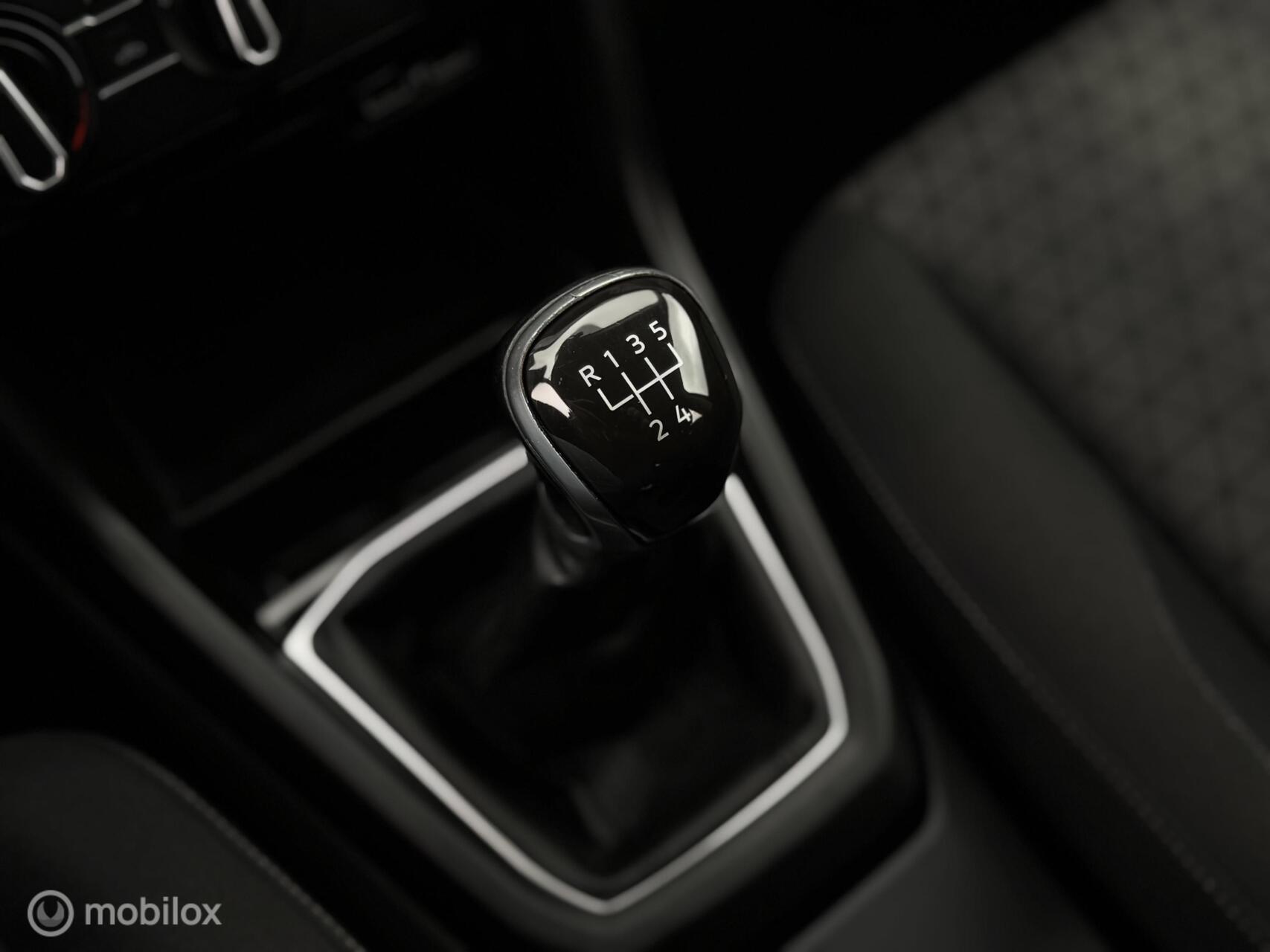 Foto van Volkswagen T-cross
