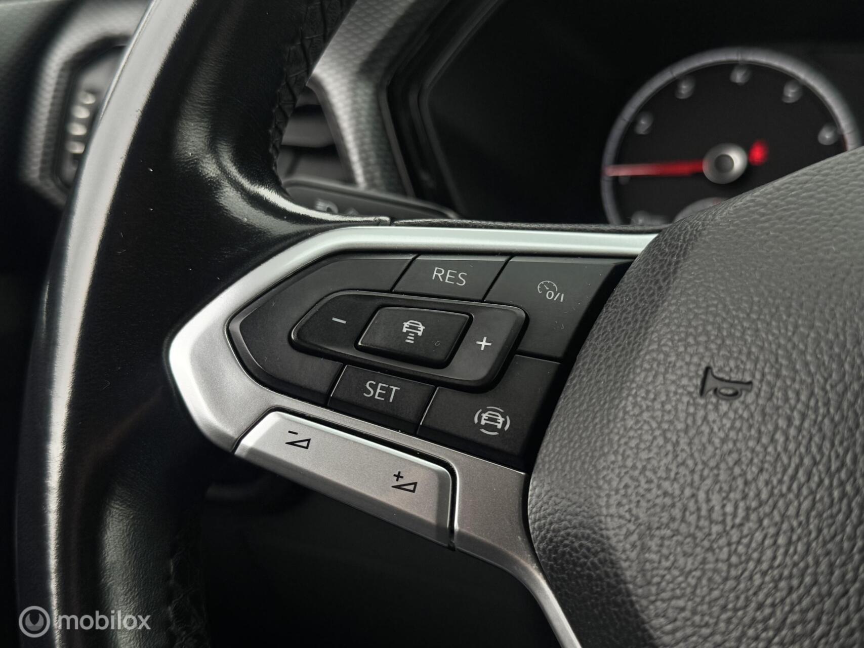 Foto van Volkswagen T-cross