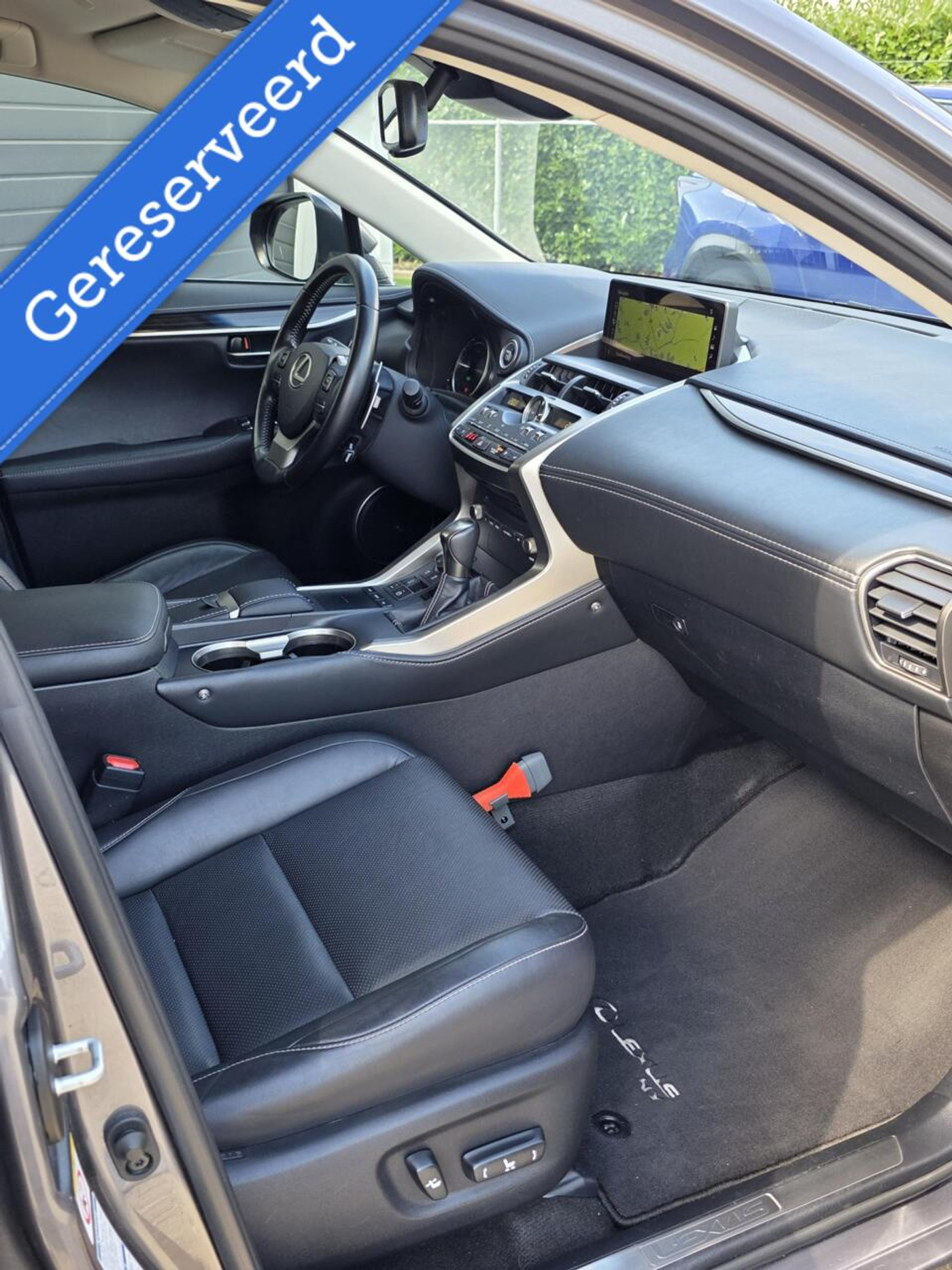Foto van Lexus Lexus Nx300h