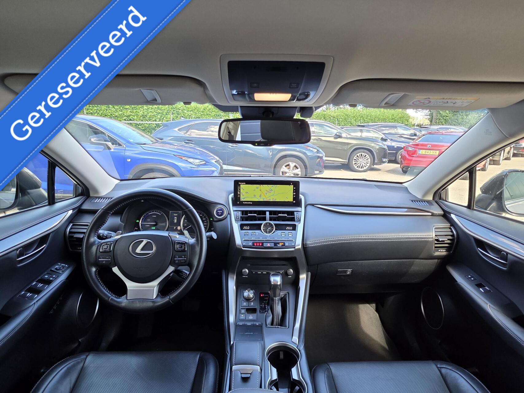 Foto van Lexus Lexus Nx300h