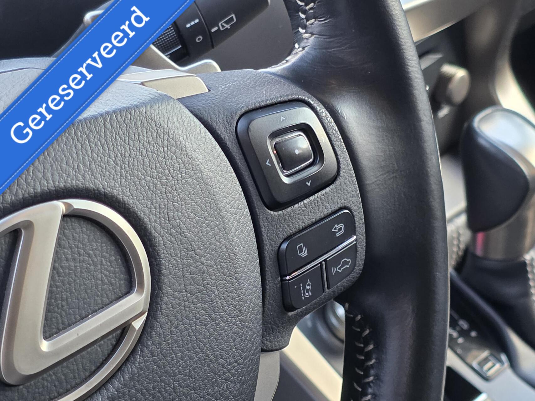 Foto van Lexus Lexus Nx300h