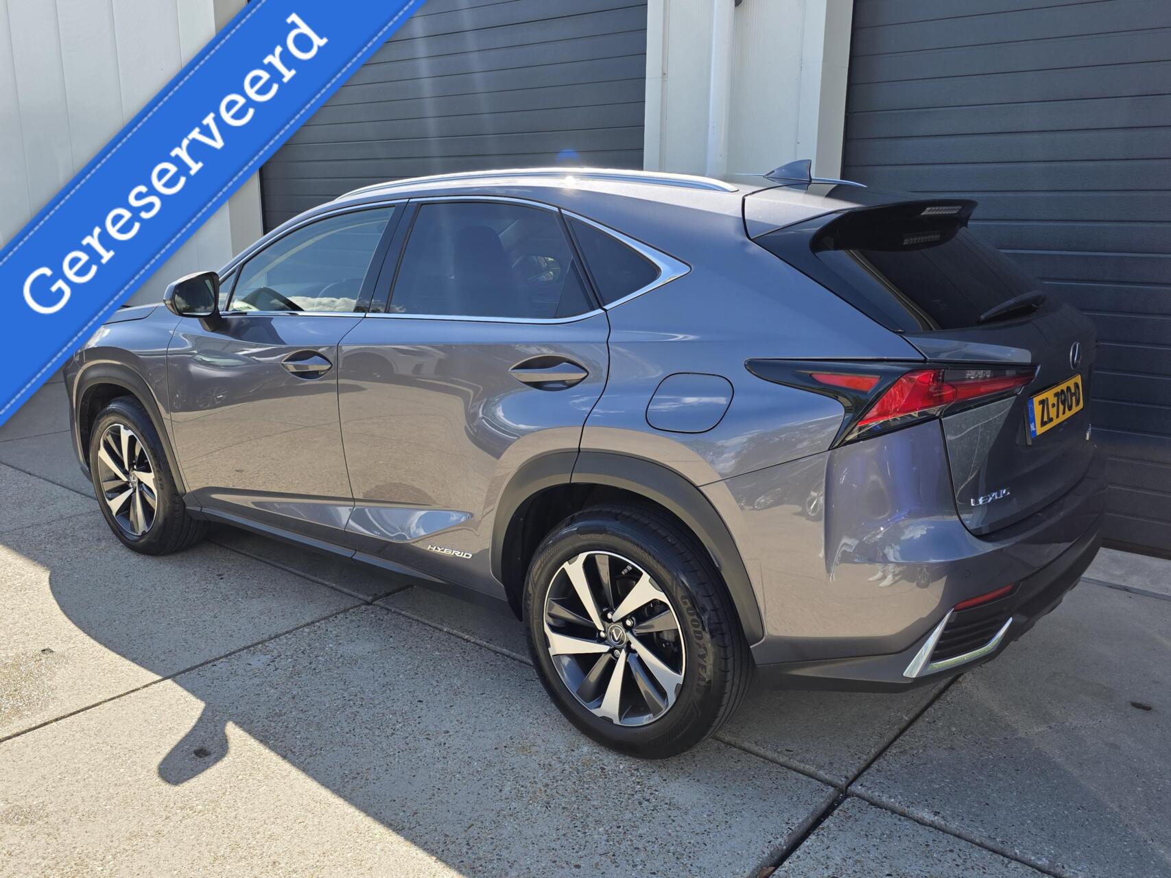 Foto van Lexus Lexus Nx300h