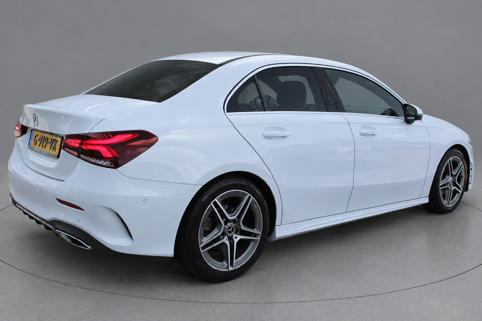 Foto van Mercedes-Benz A 180