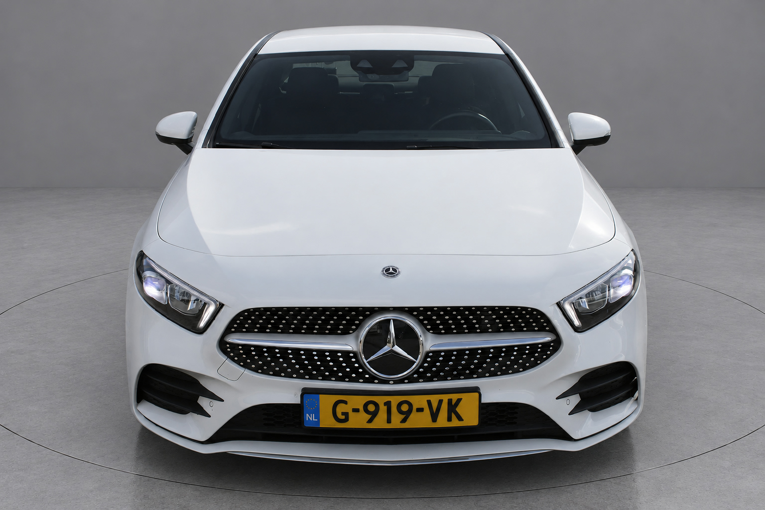 Foto van Mercedes-Benz A 180