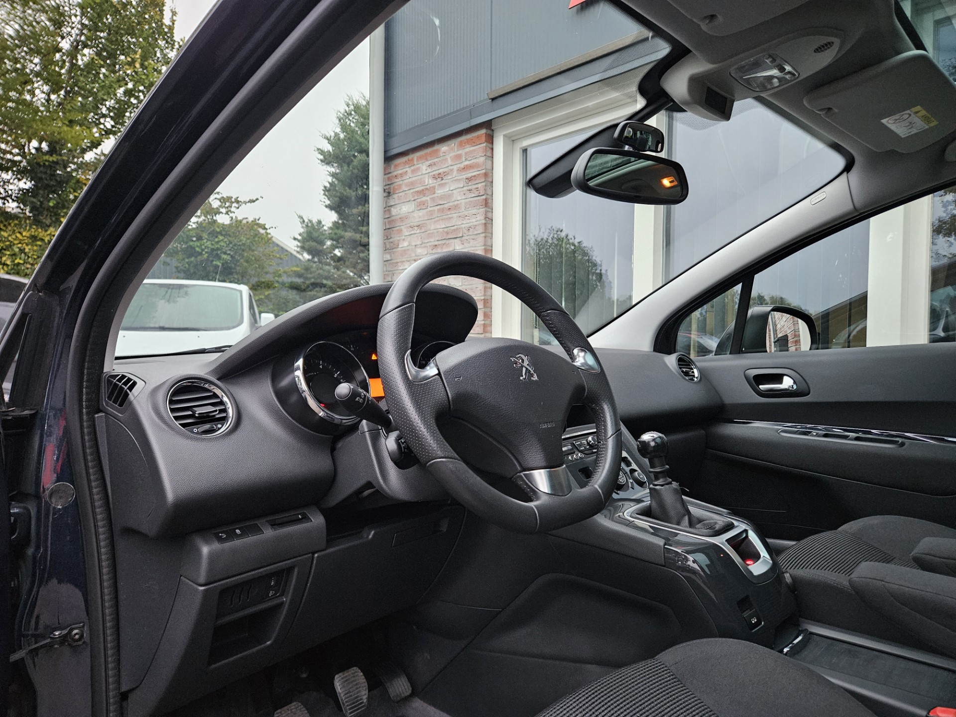 Foto van Peugeot 5008