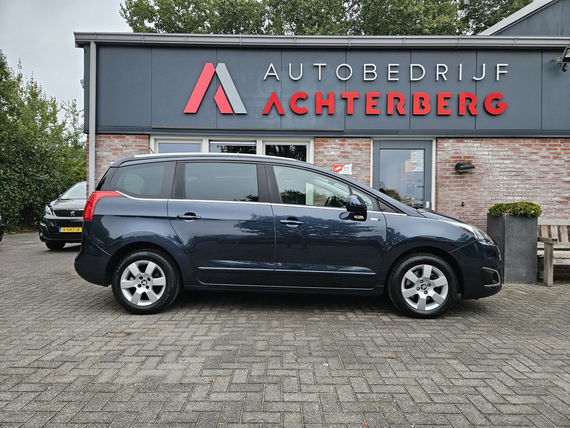 Foto van Peugeot 5008