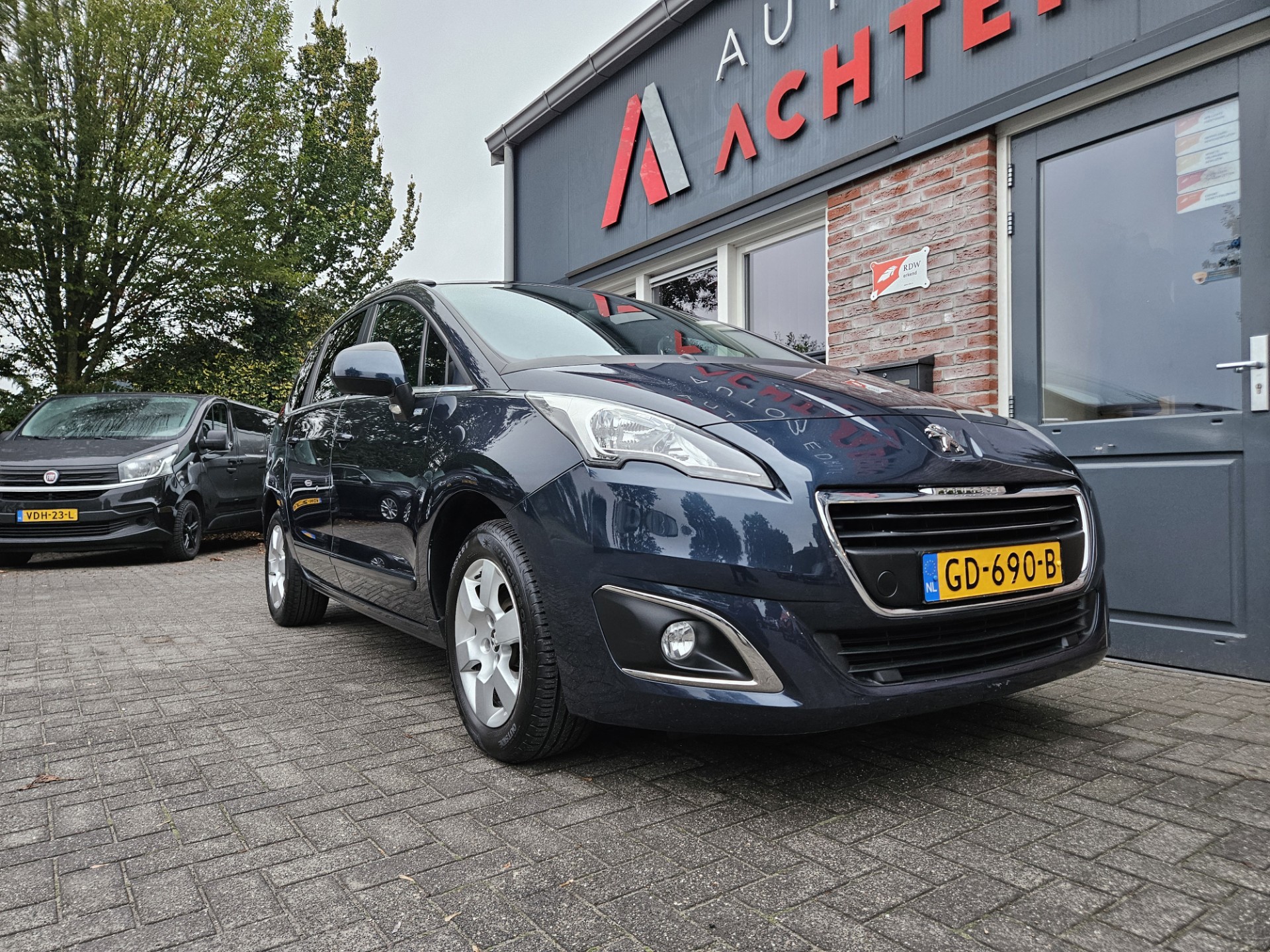 Foto van Peugeot 5008