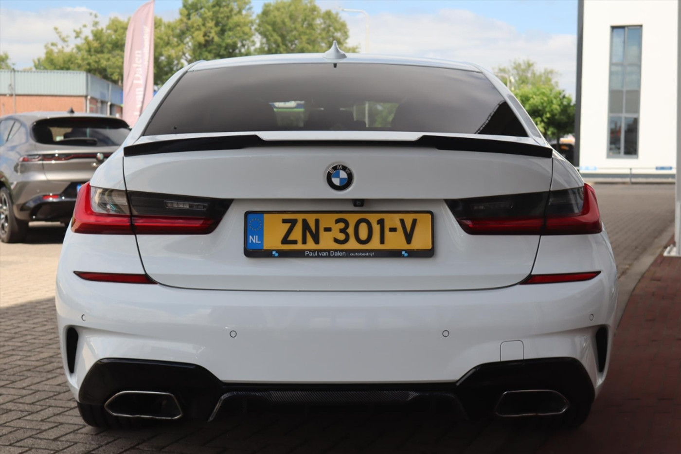 Foto van BMW 330i