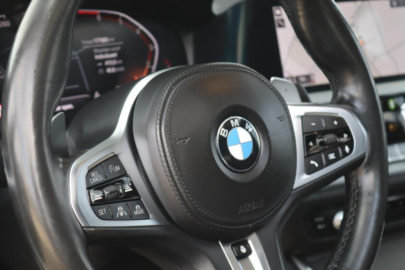 Foto van BMW 330i