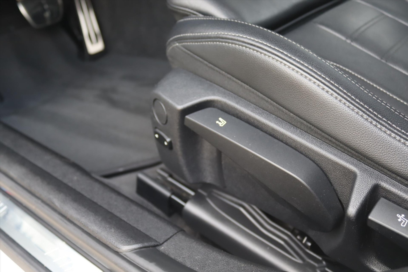 Foto van BMW 330i