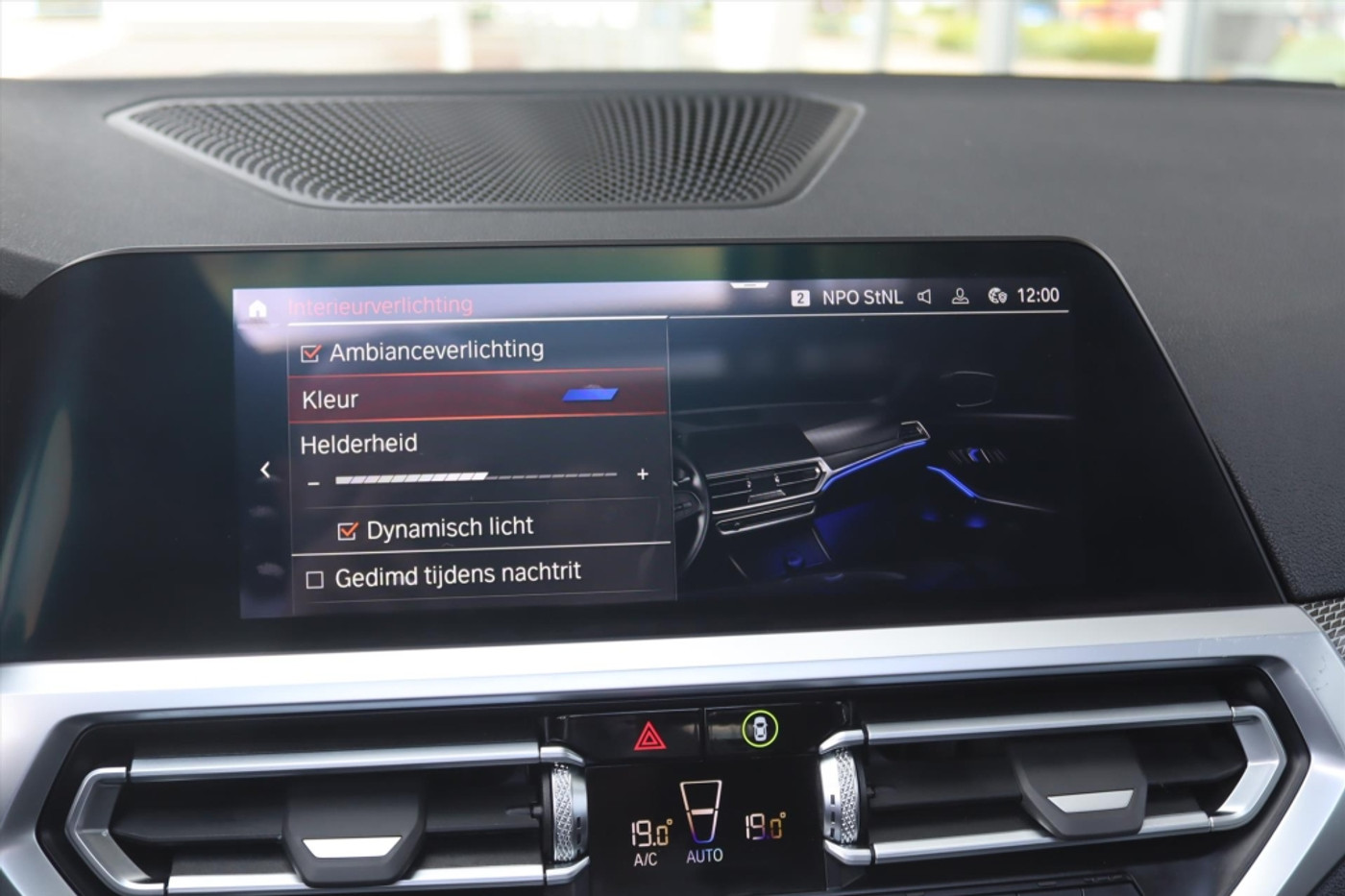 Foto van BMW 330i