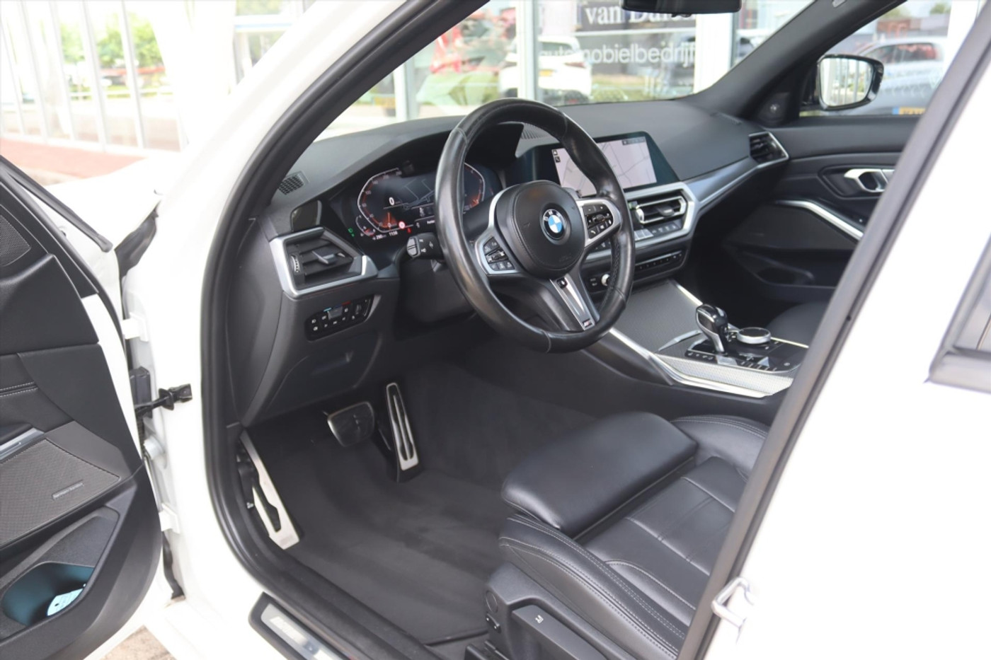 Foto van BMW 330i