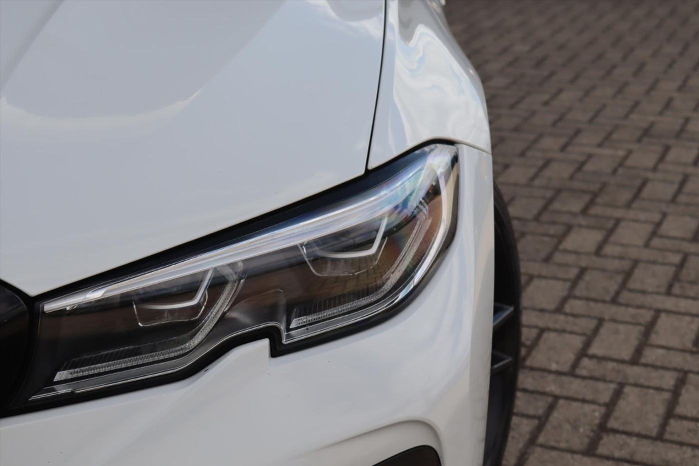 Foto van BMW 330i