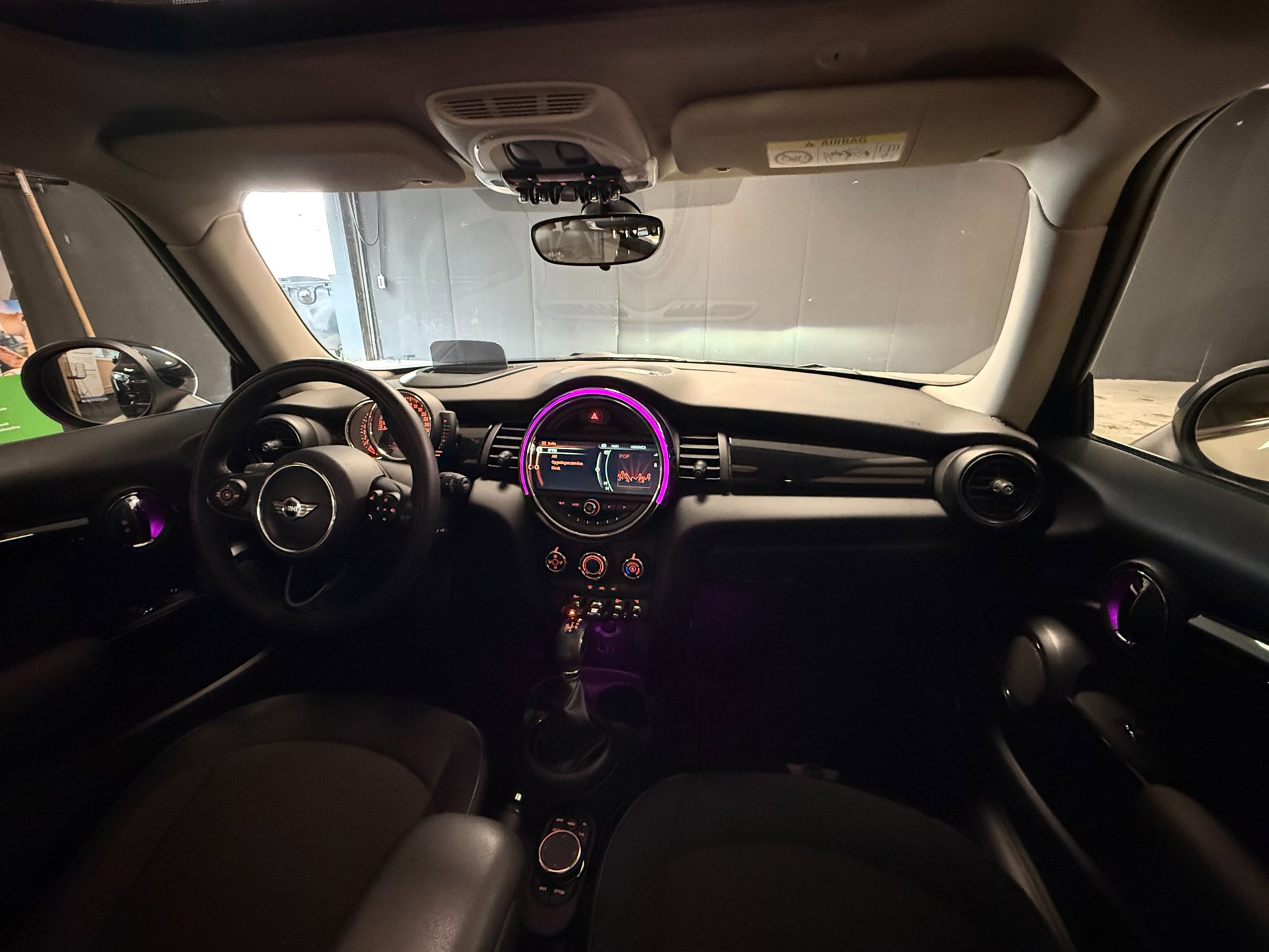 Foto van Mini One
