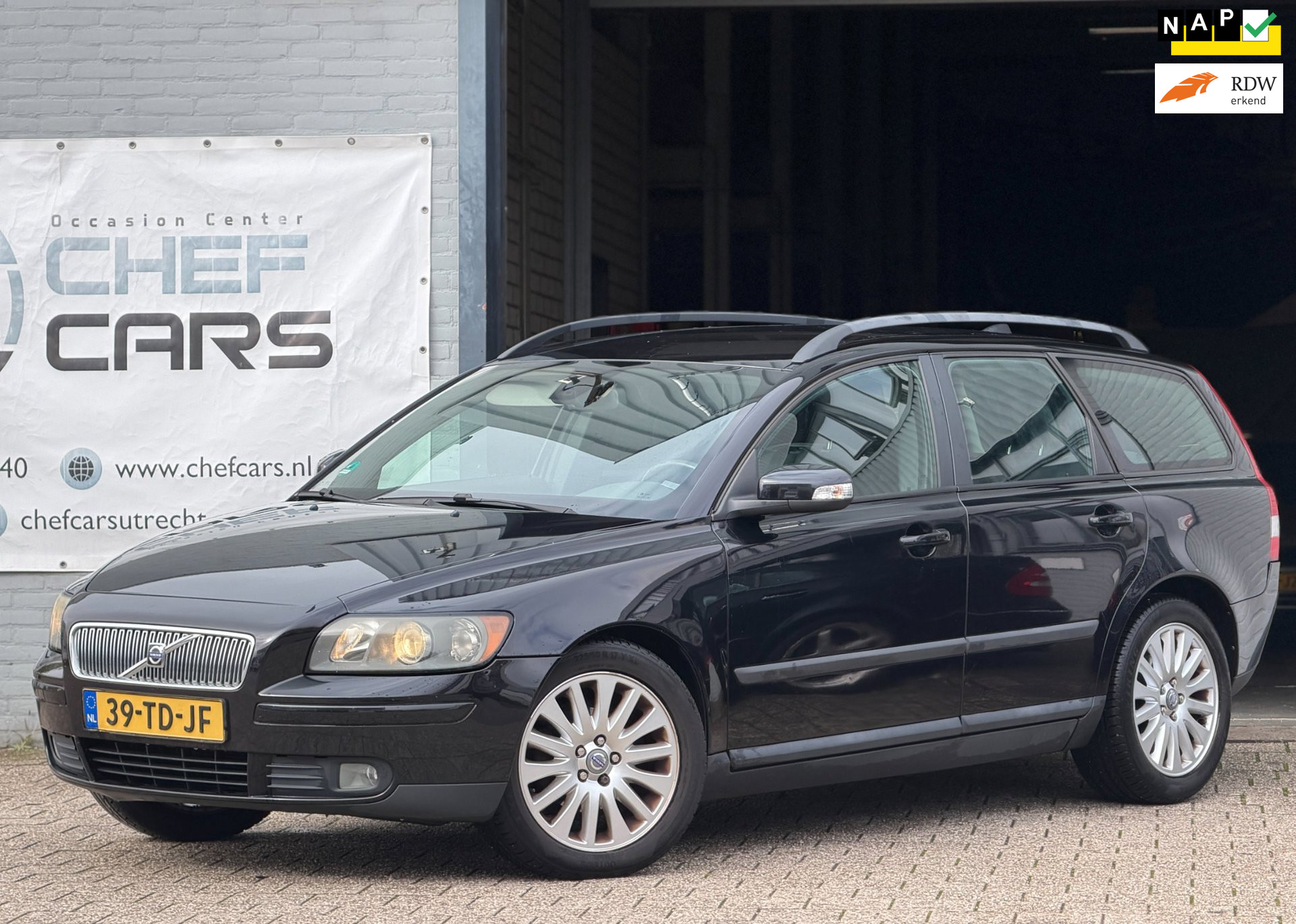 Volvo V50 1.8|NAP|NIEUWEAPK|AIRCO|CRUISE|3EIGENAAR|BOEKJES! 2006 - voorkant