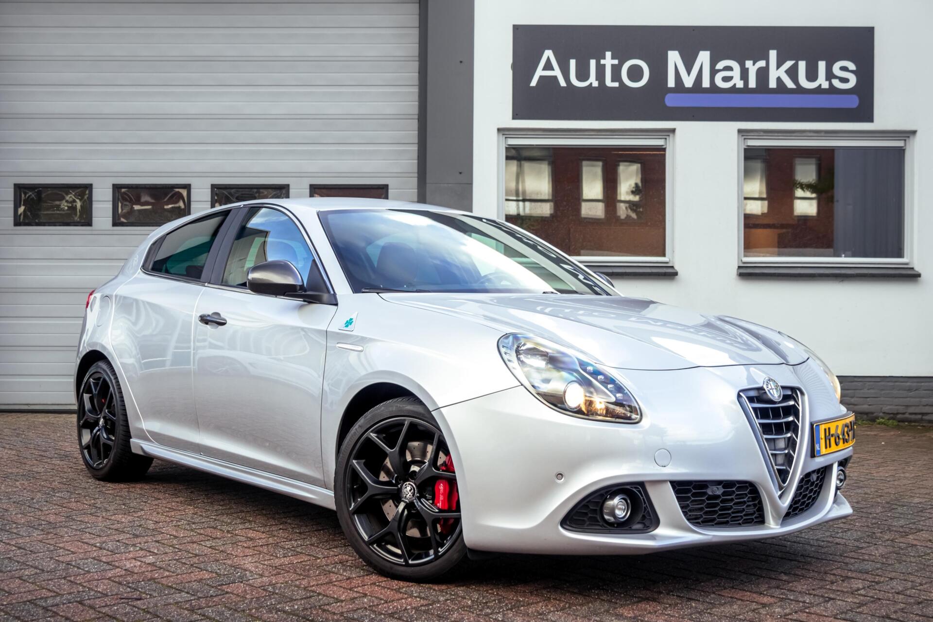 Alfa Romeo Alfa Giulietta 1.7 TBi Quadrifoglio Verde 2015 - voorkant