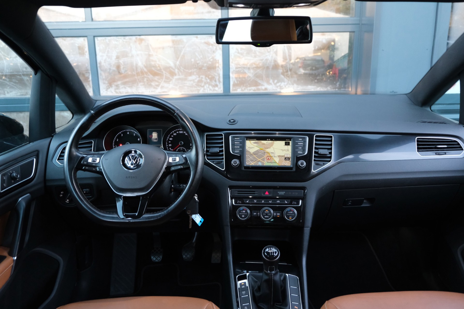 Foto van Volkswagen Golf Sportsvan