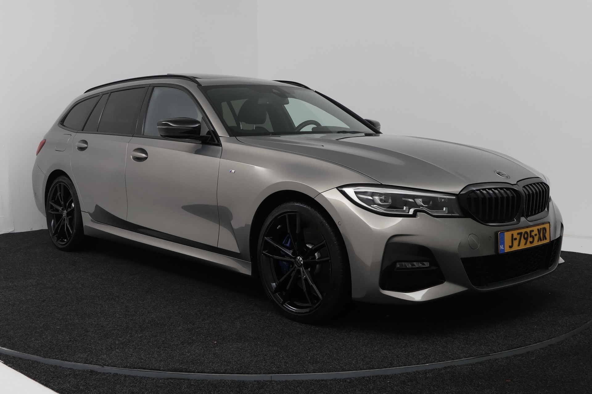 Foto van BMW 330e