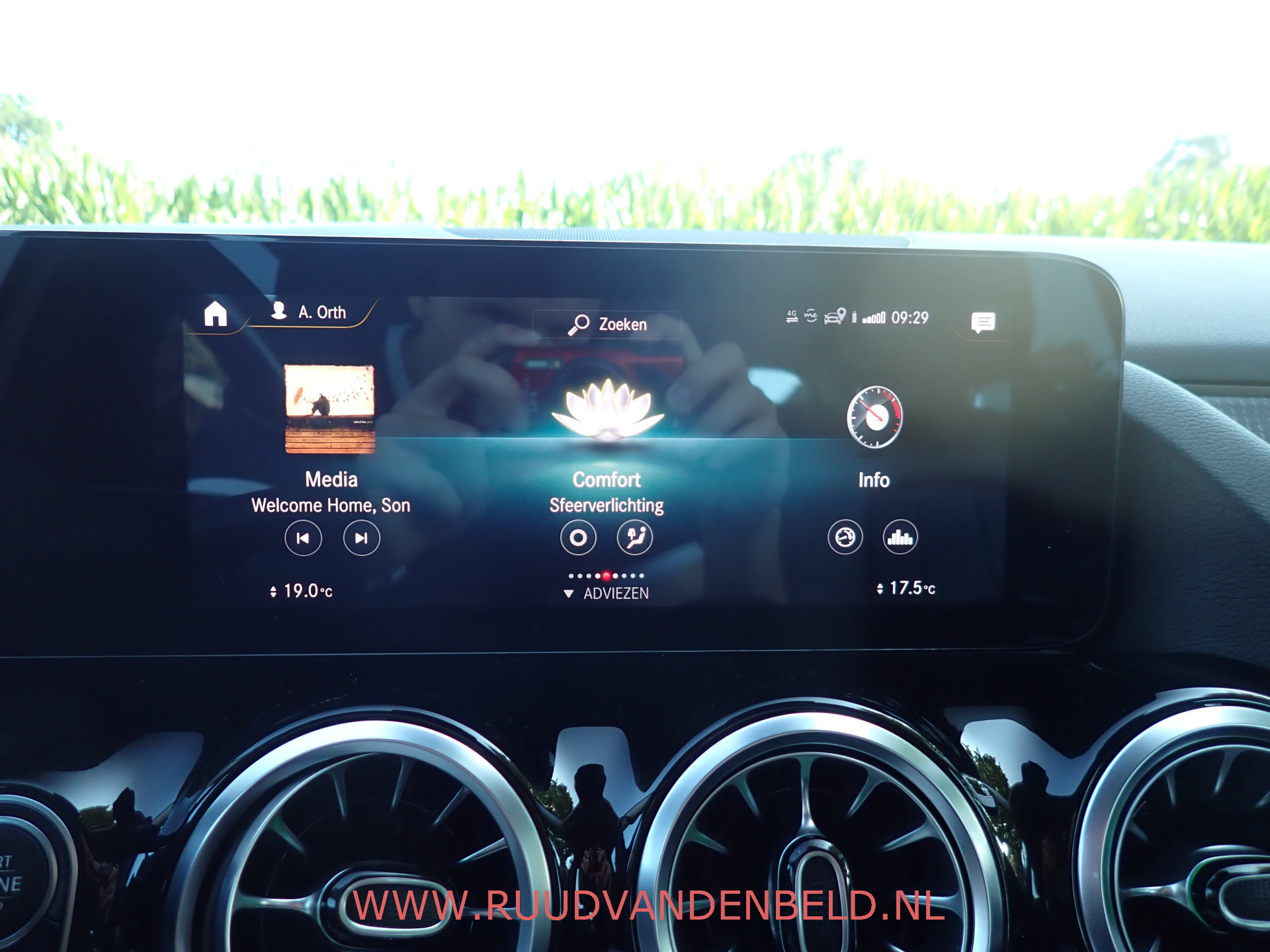 Foto van Mercedes-Benz B 200