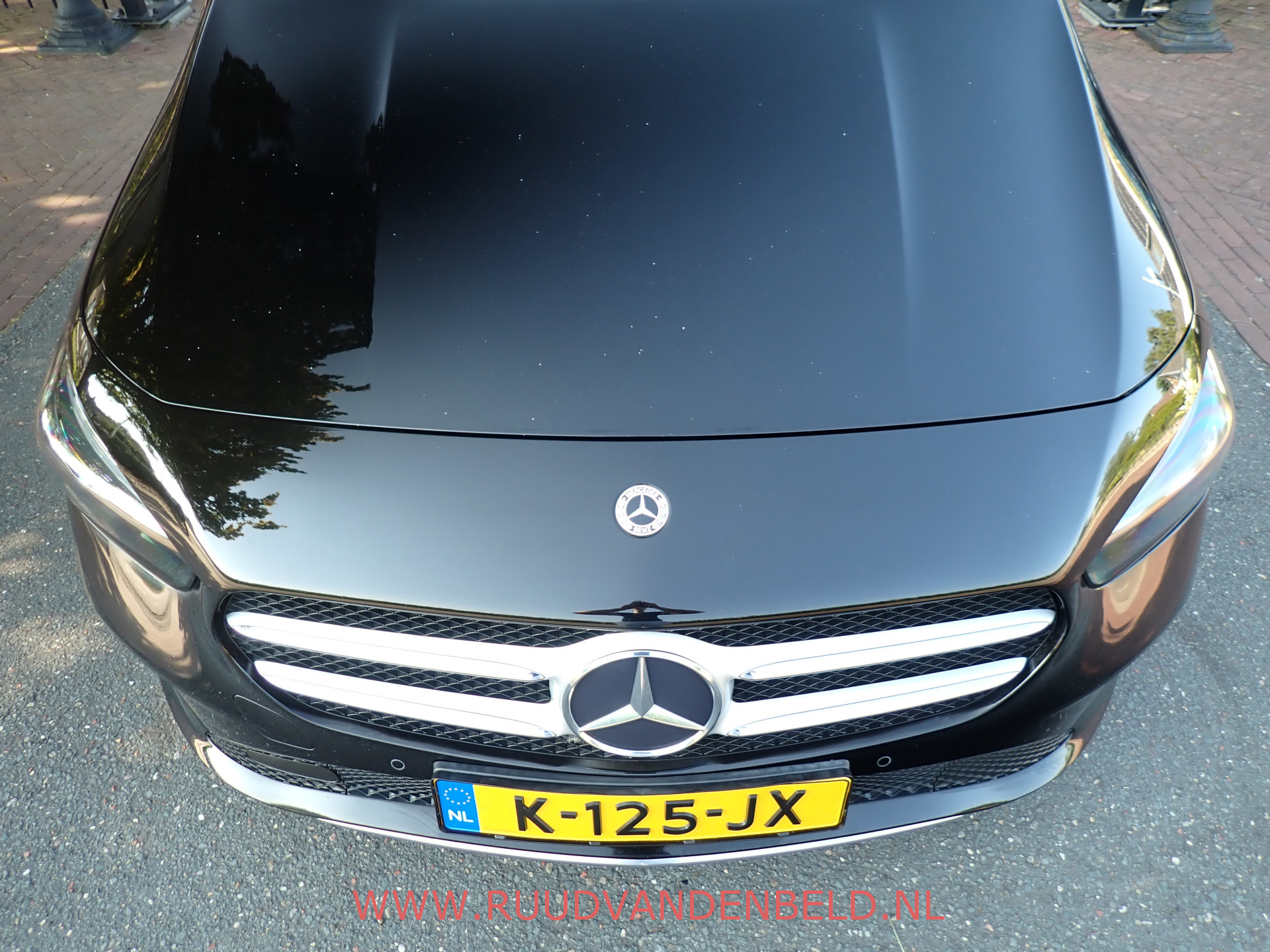 Foto van Mercedes-Benz B 200