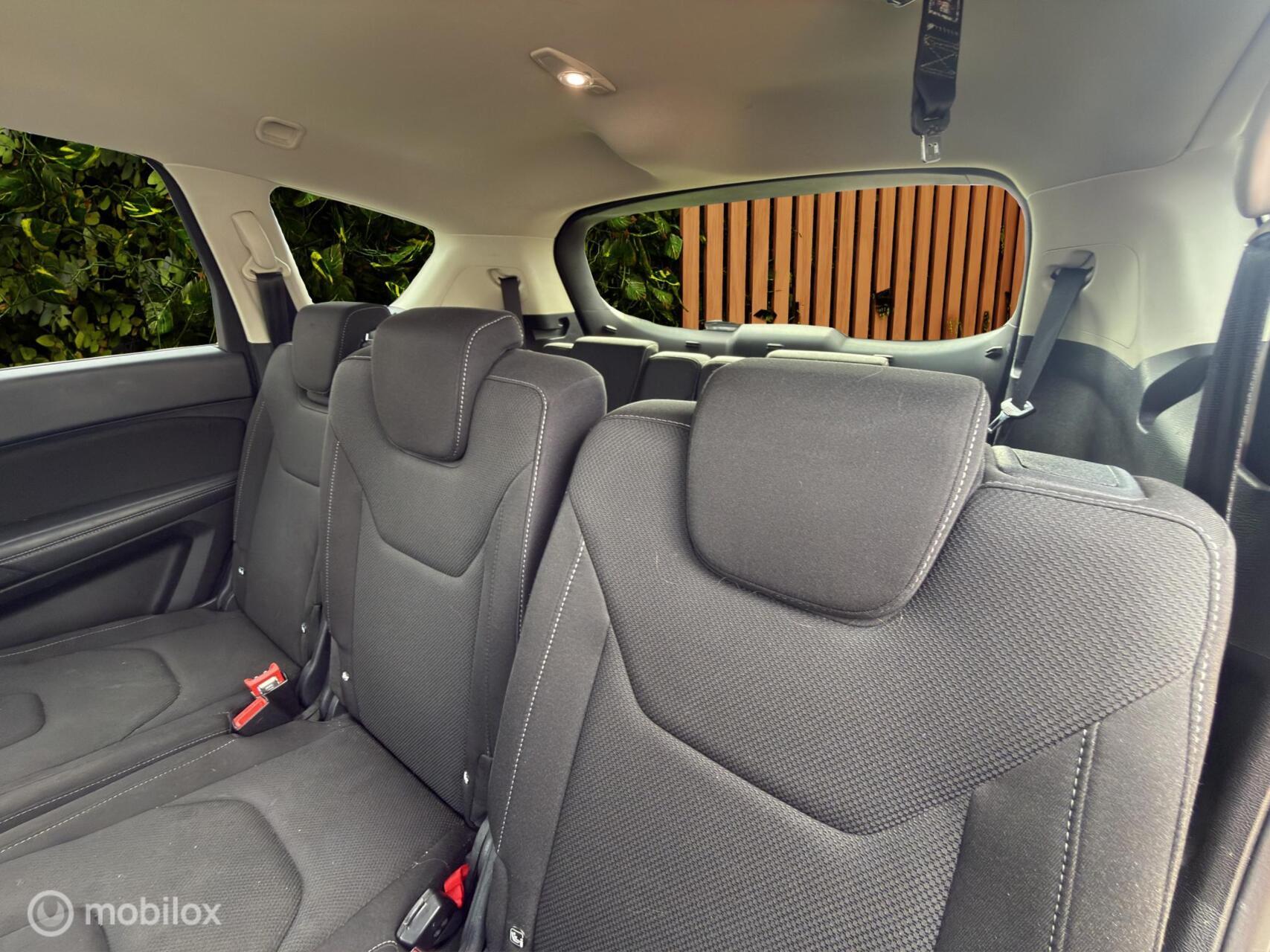 Foto van Ford S-max