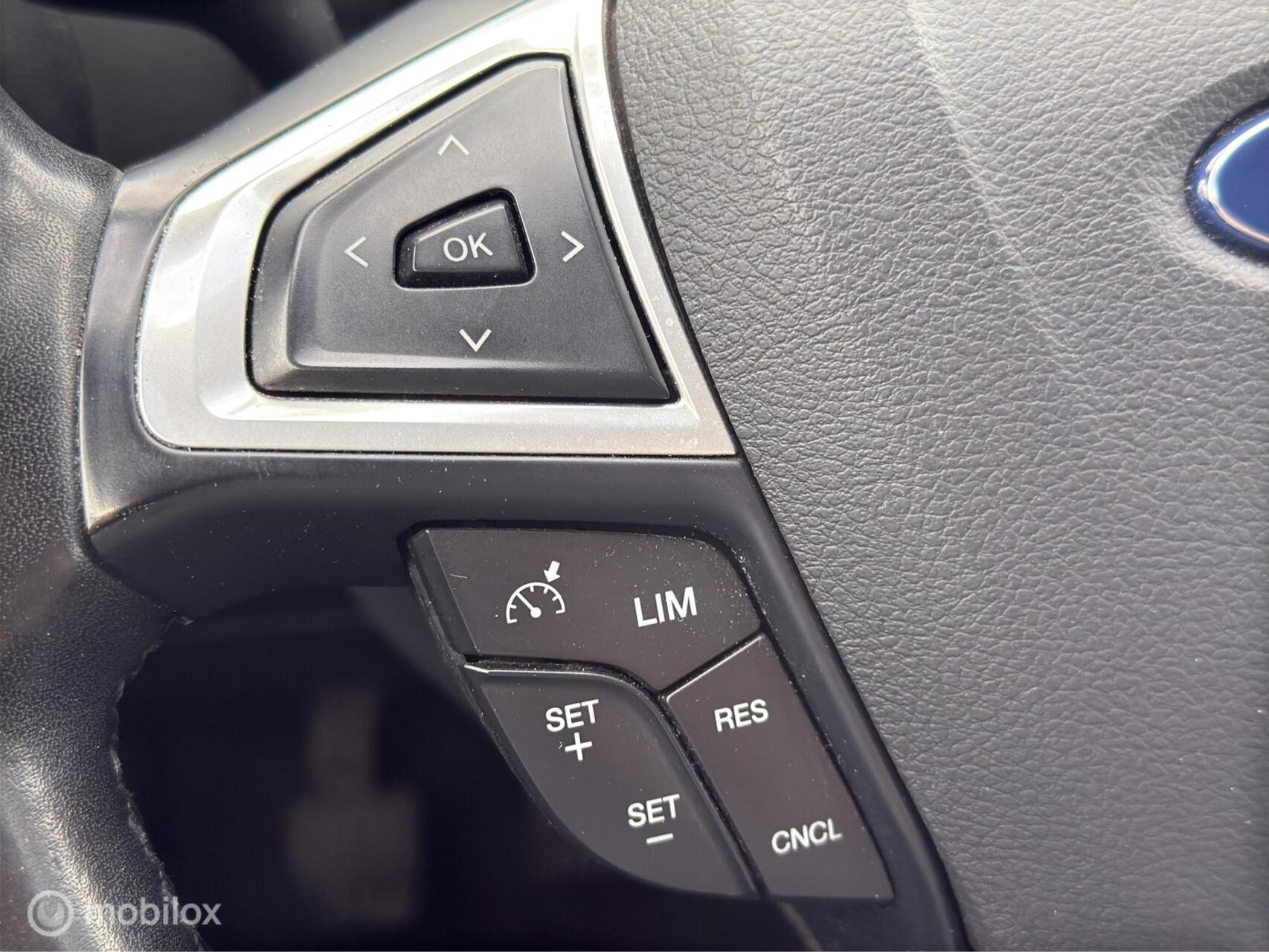 Foto van Ford S-max