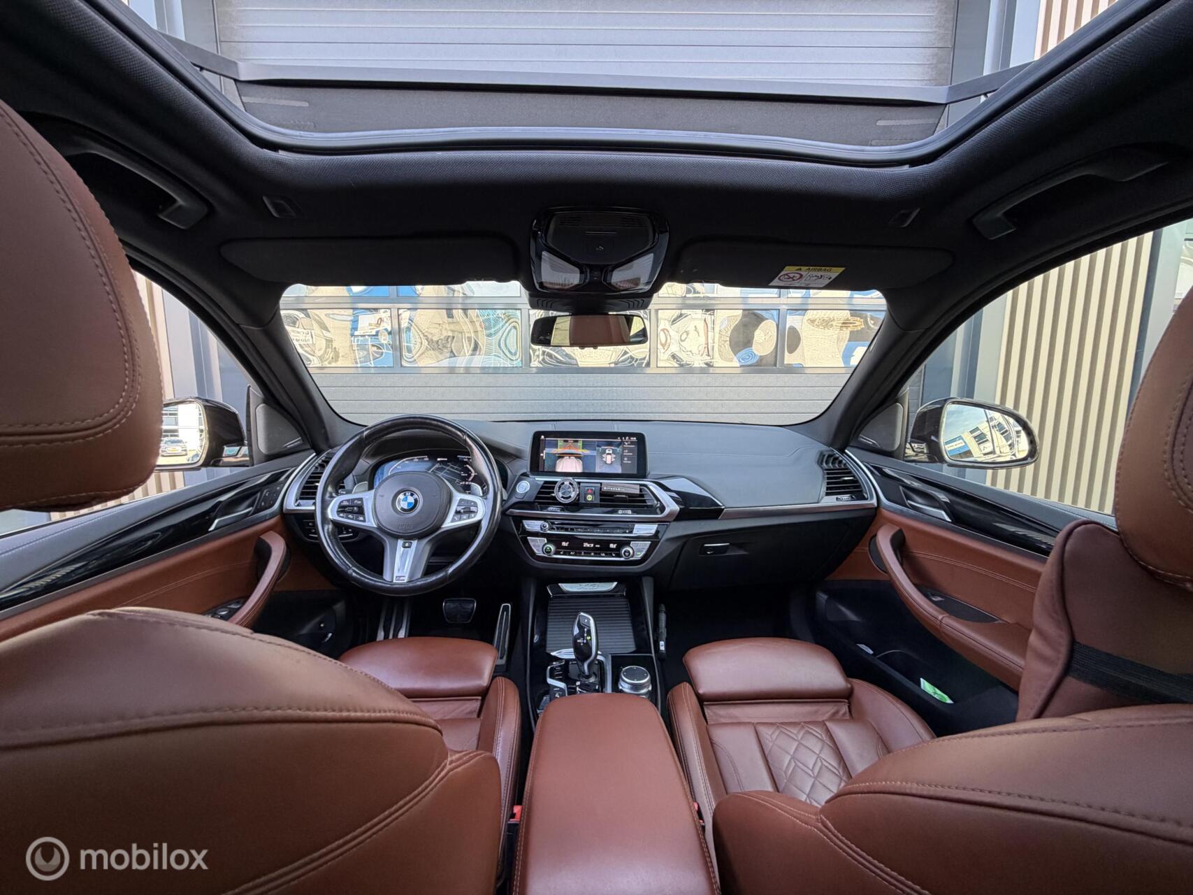 Foto van BMW X3 Xdrive30e