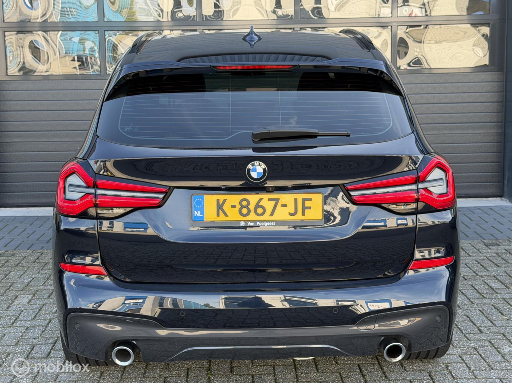 Foto van BMW X3 Xdrive30e