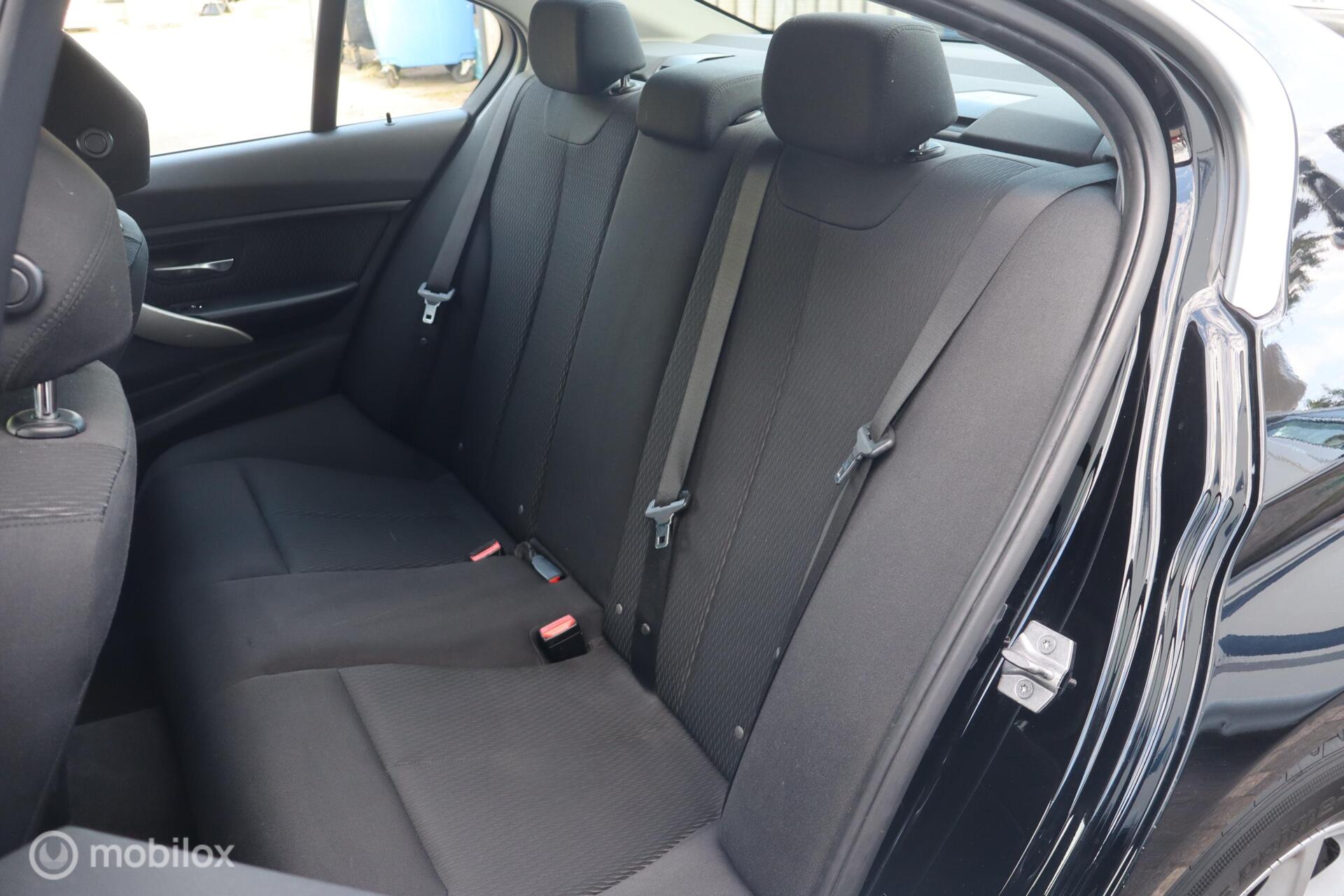 Foto van BMW 318i